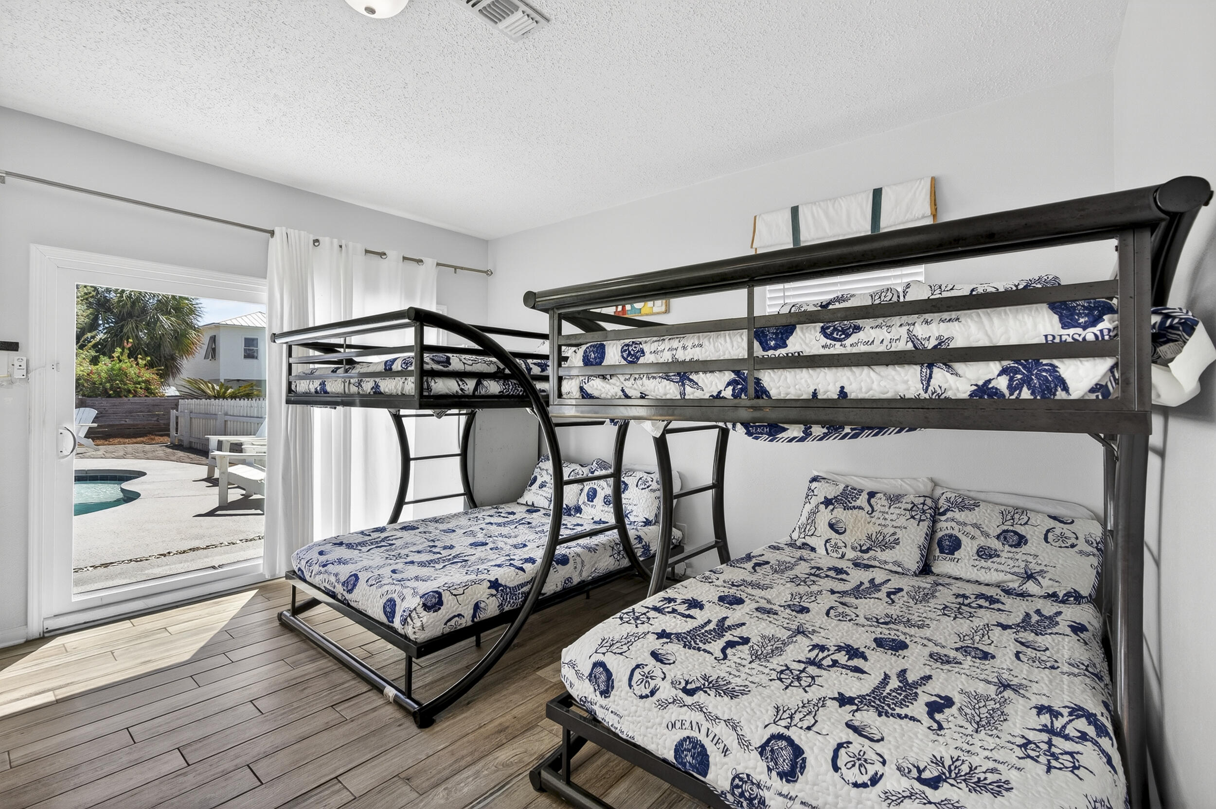 CRYSTAL BEACH - Residential