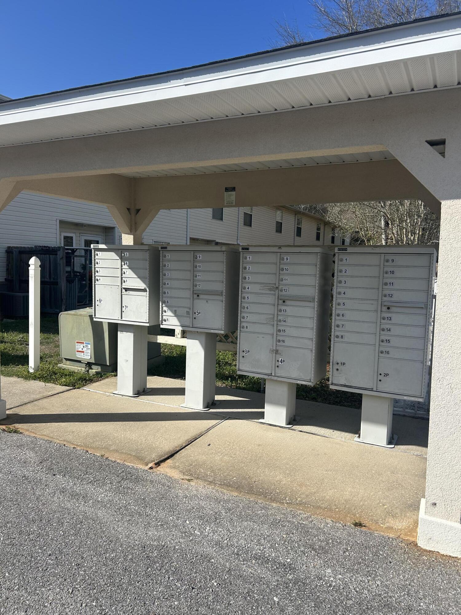 SHAY LIN T/H - Residential Lease