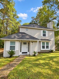 176 Country Manor Road DeFuniak Springs FL 32435