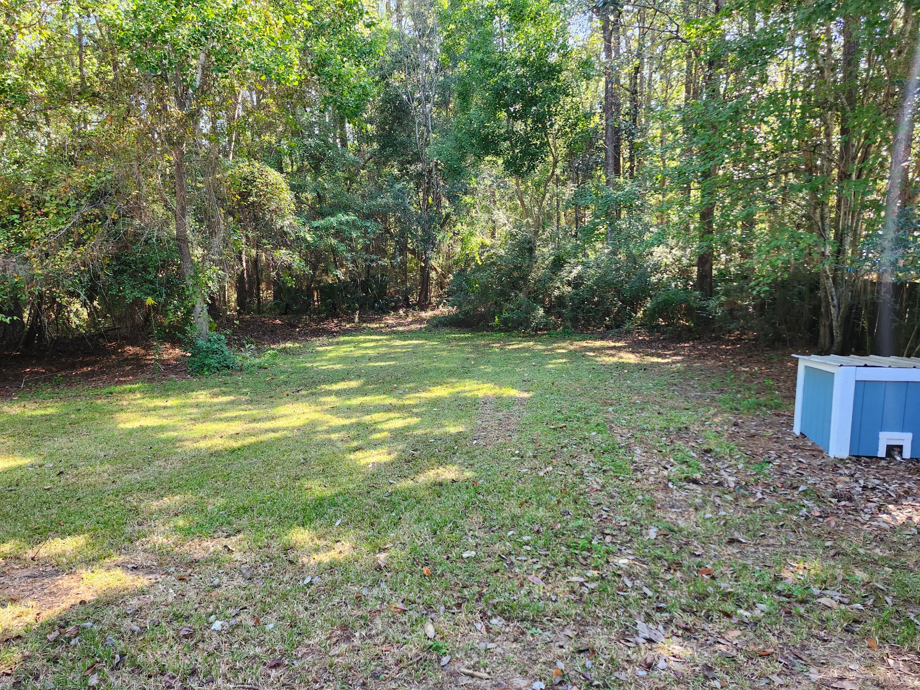 176 Country Manor Road