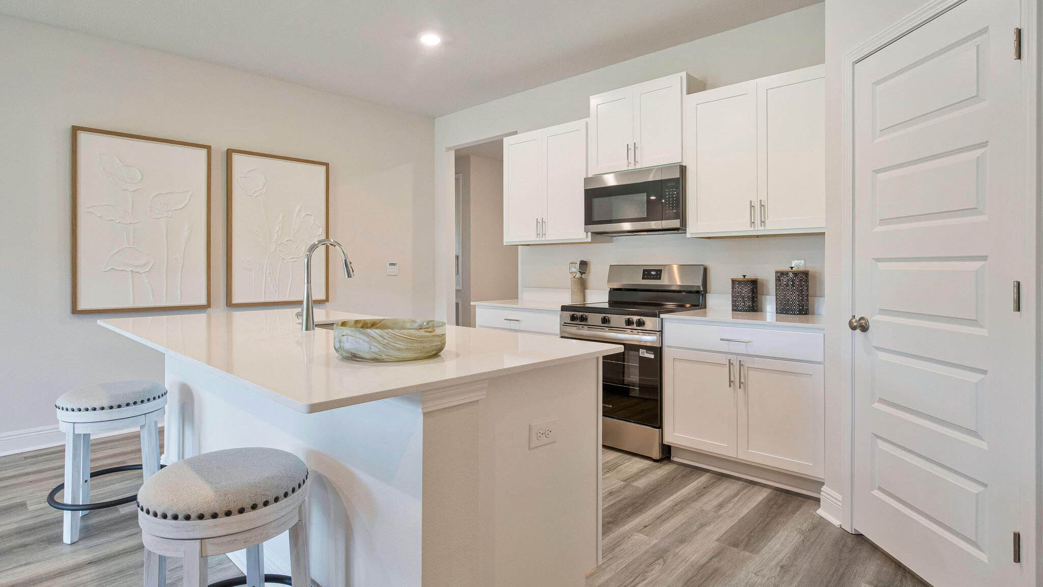 Captain's Cove - Residential