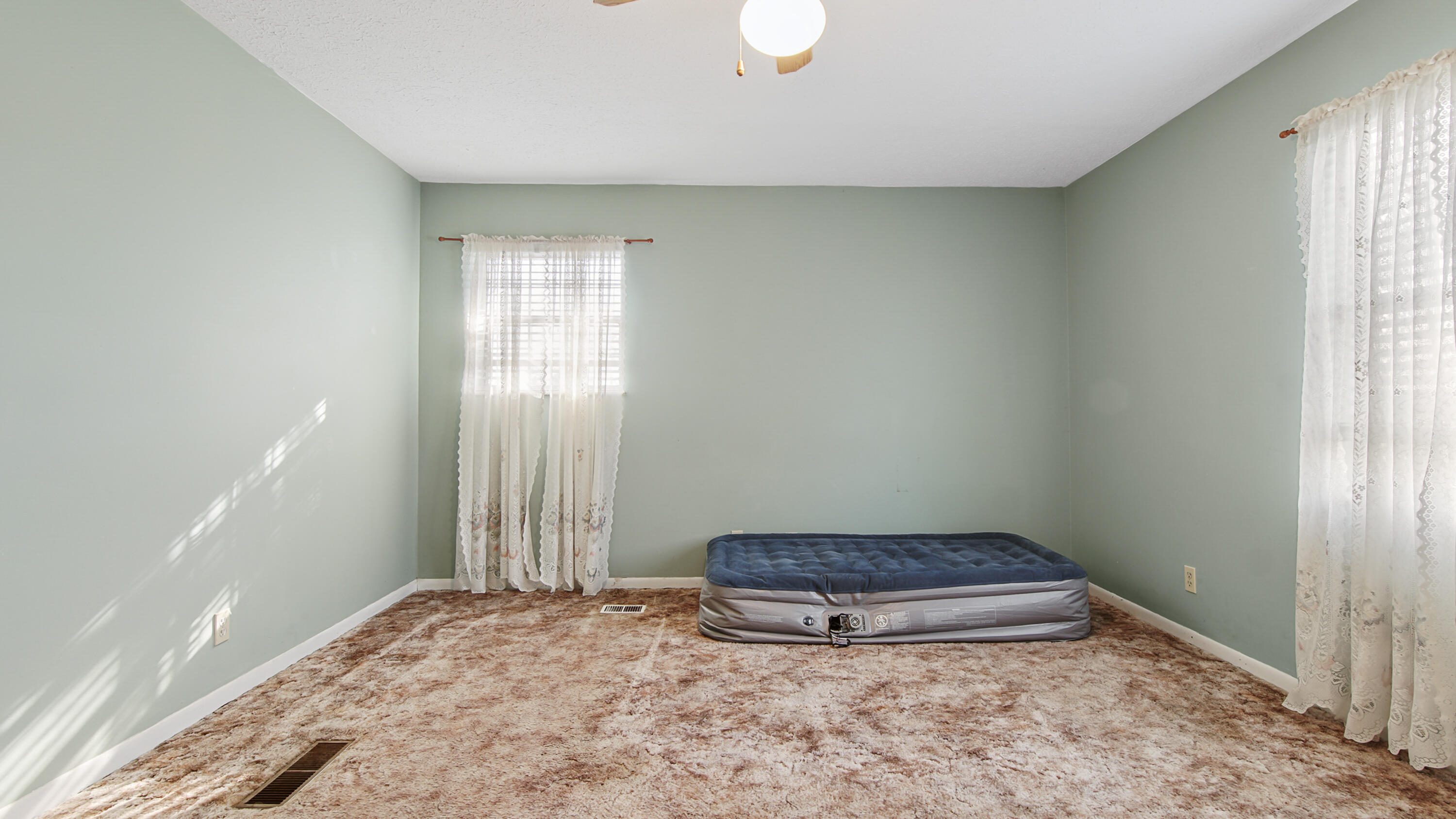 Venetian Villa - Residential