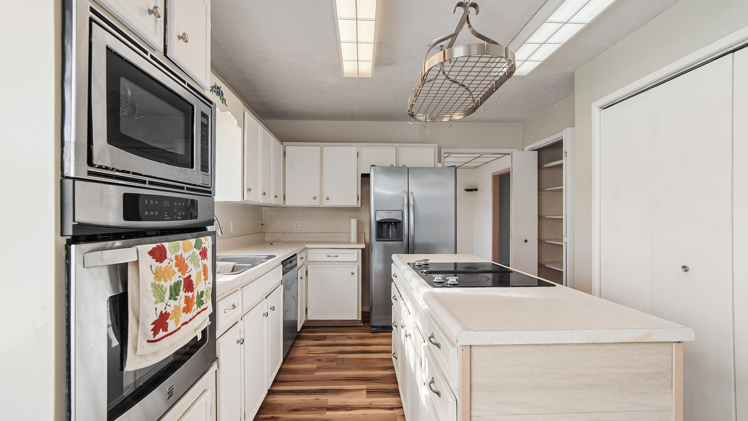 Venetian Villa - Residential