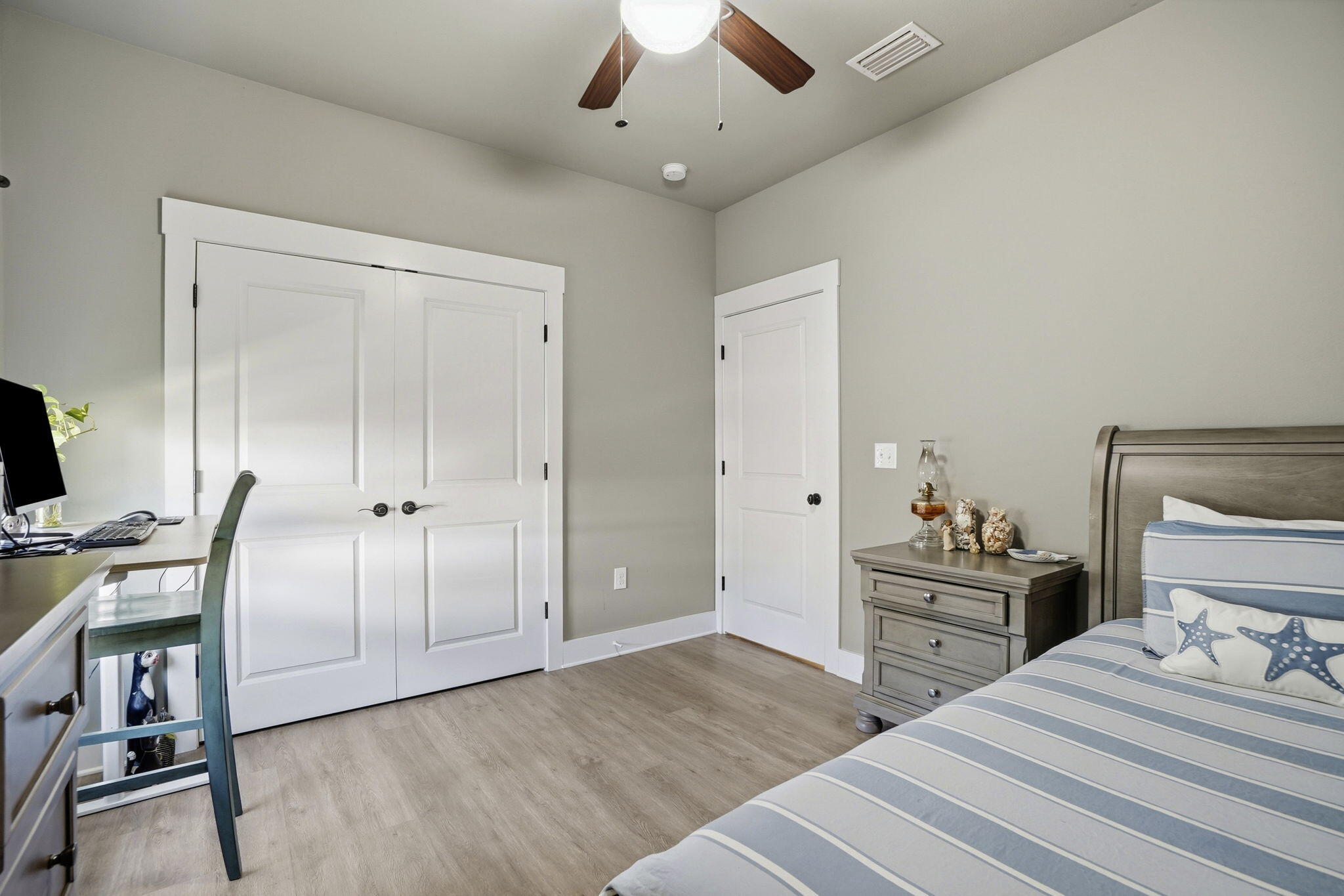 NAVARRE 2ND ADDITION - Residential