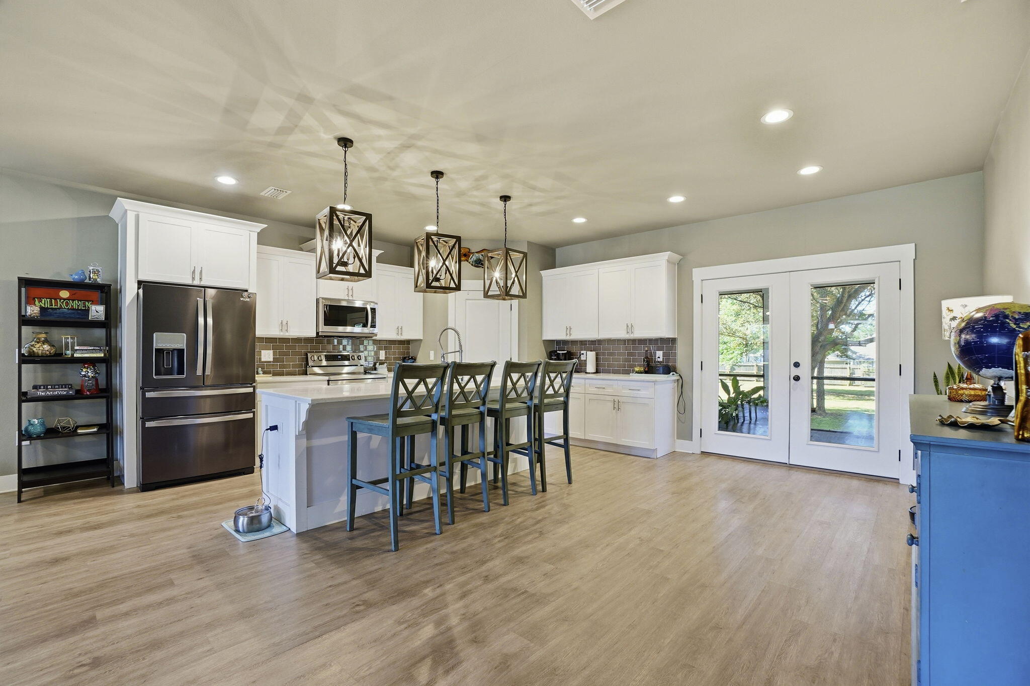 NAVARRE 2ND ADDITION - Residential