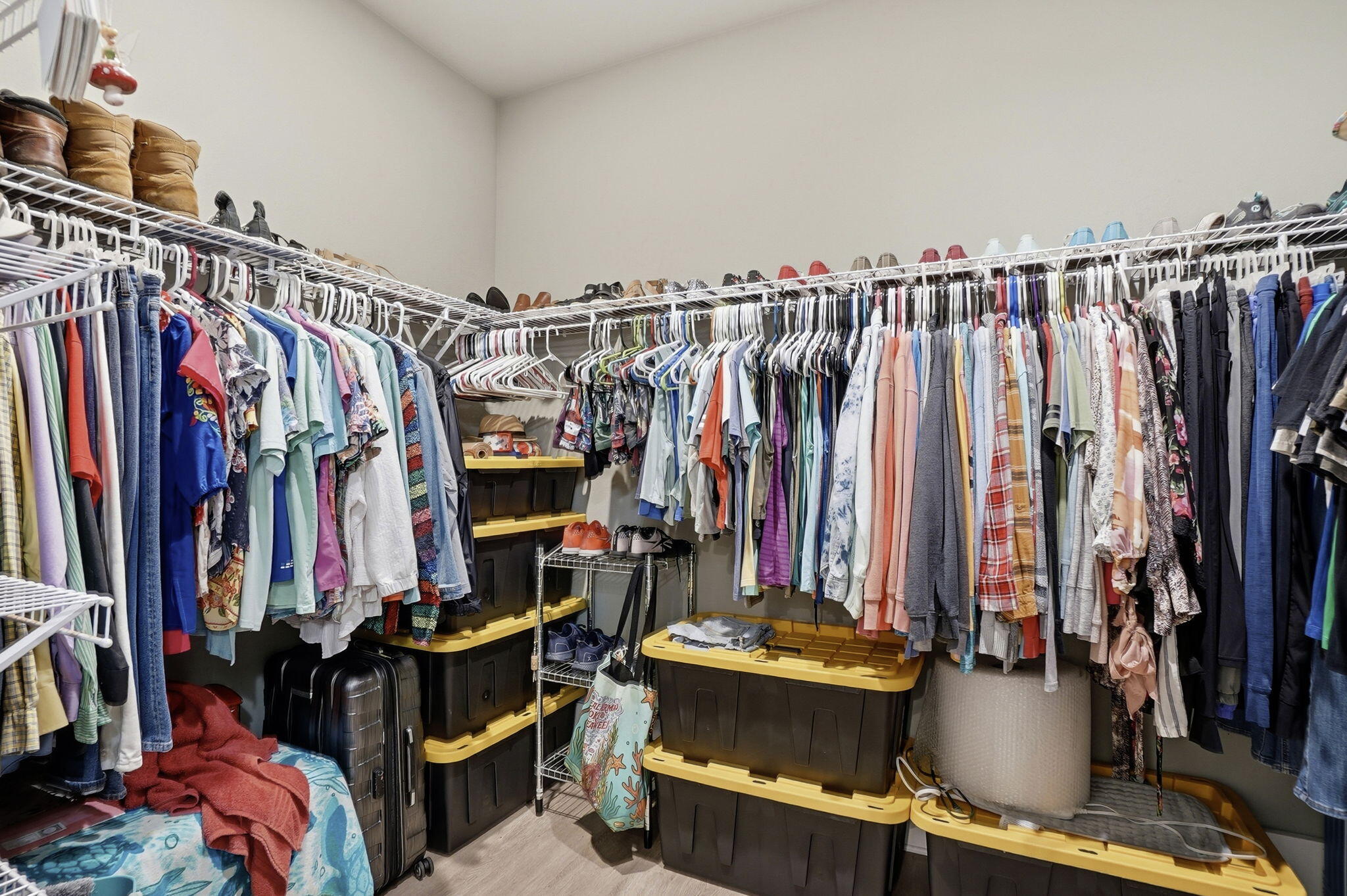 NAVARRE 2ND ADDITION - Residential