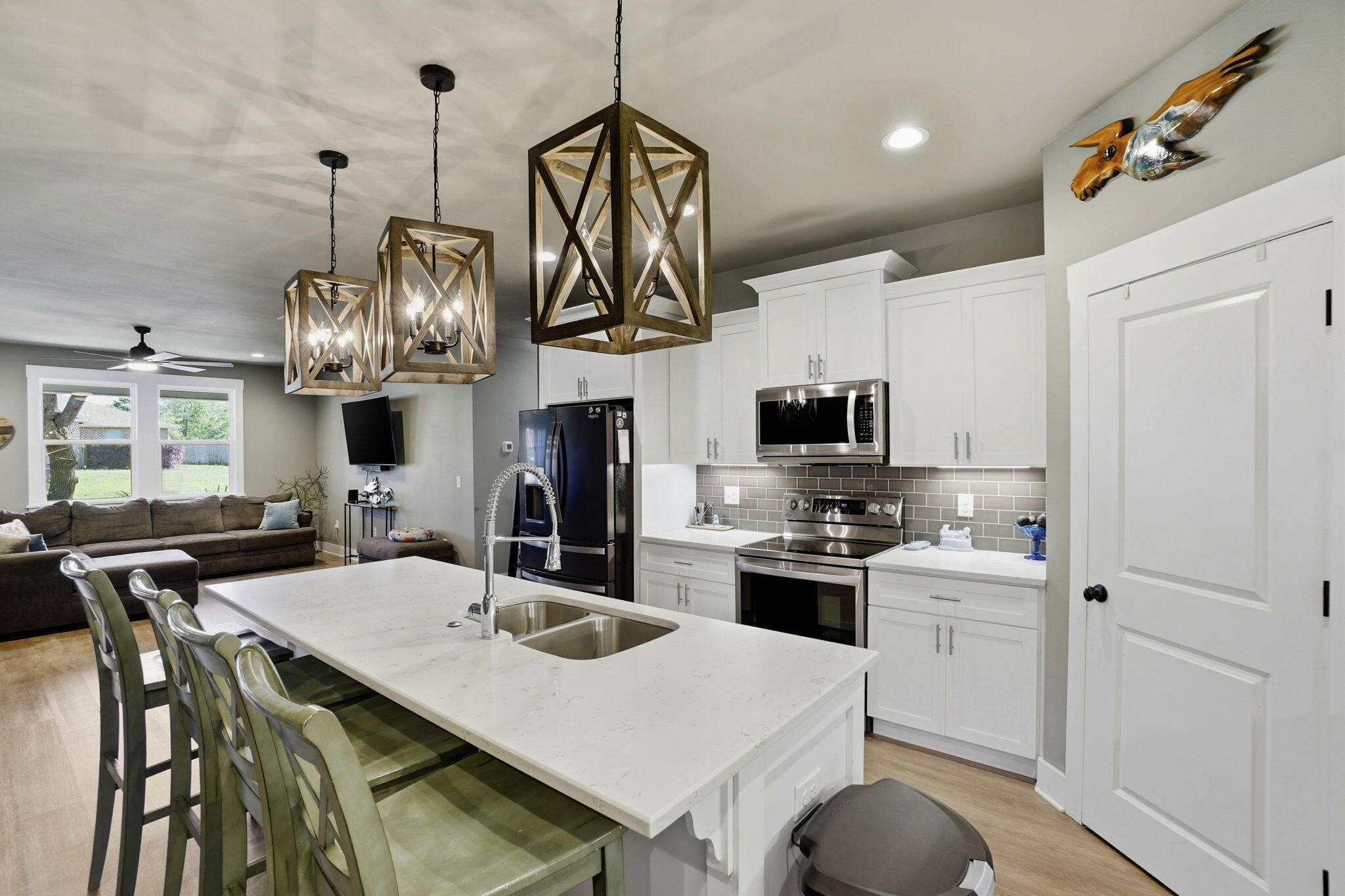 NAVARRE 2ND ADDITION - Residential