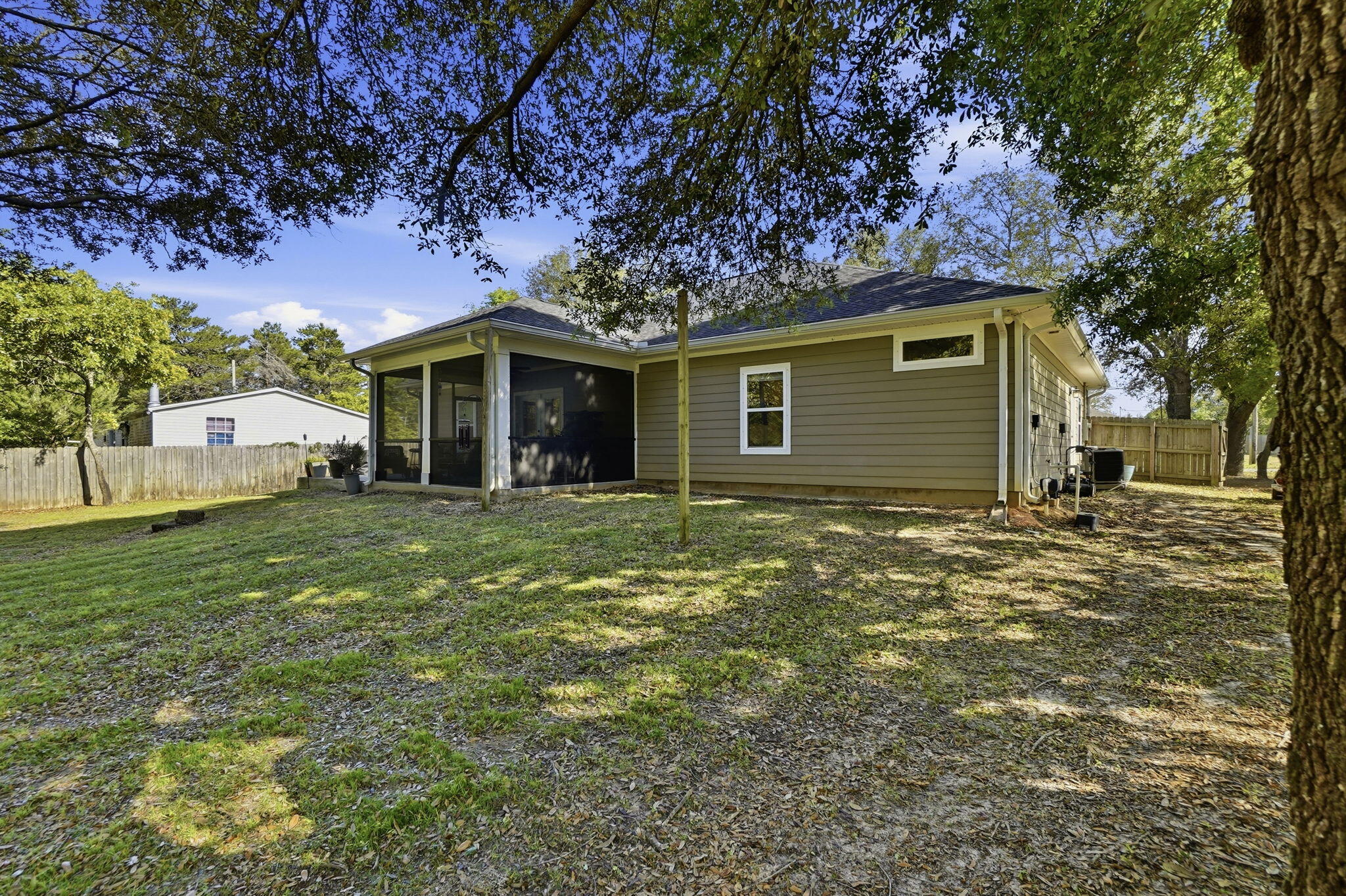 NAVARRE 2ND ADDITION - Residential