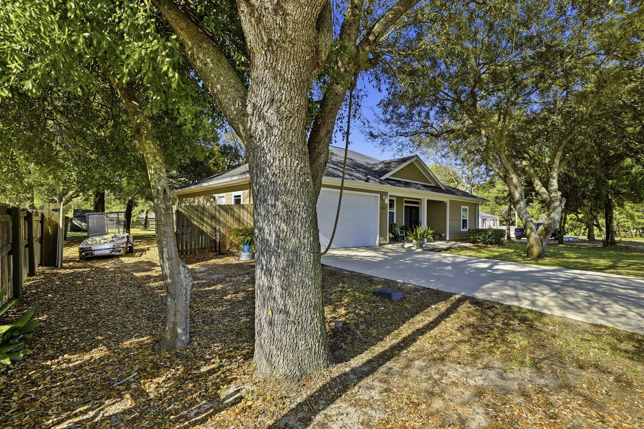 NAVARRE 2ND ADDITION - Residential