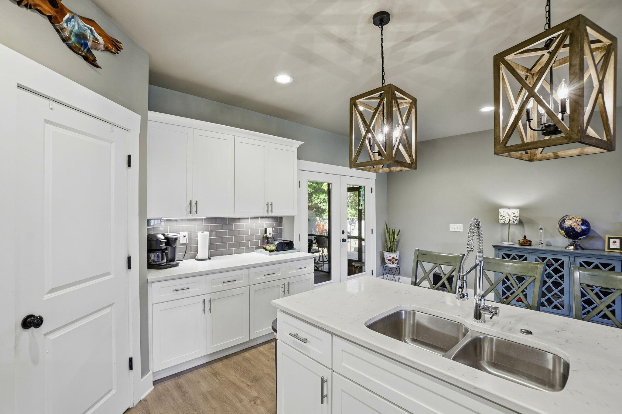 NAVARRE 2ND ADDITION - Residential