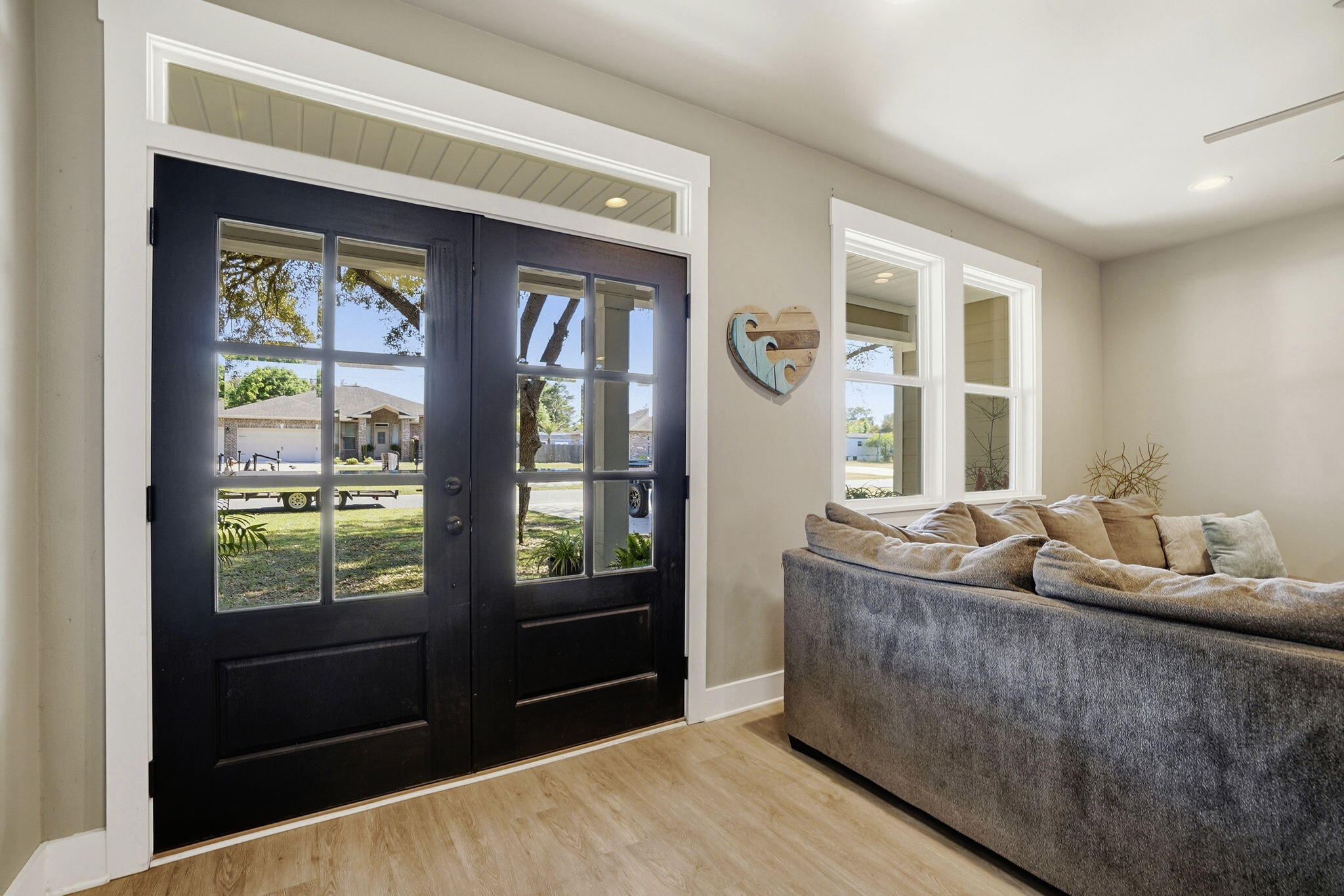 NAVARRE 2ND ADDITION - Residential