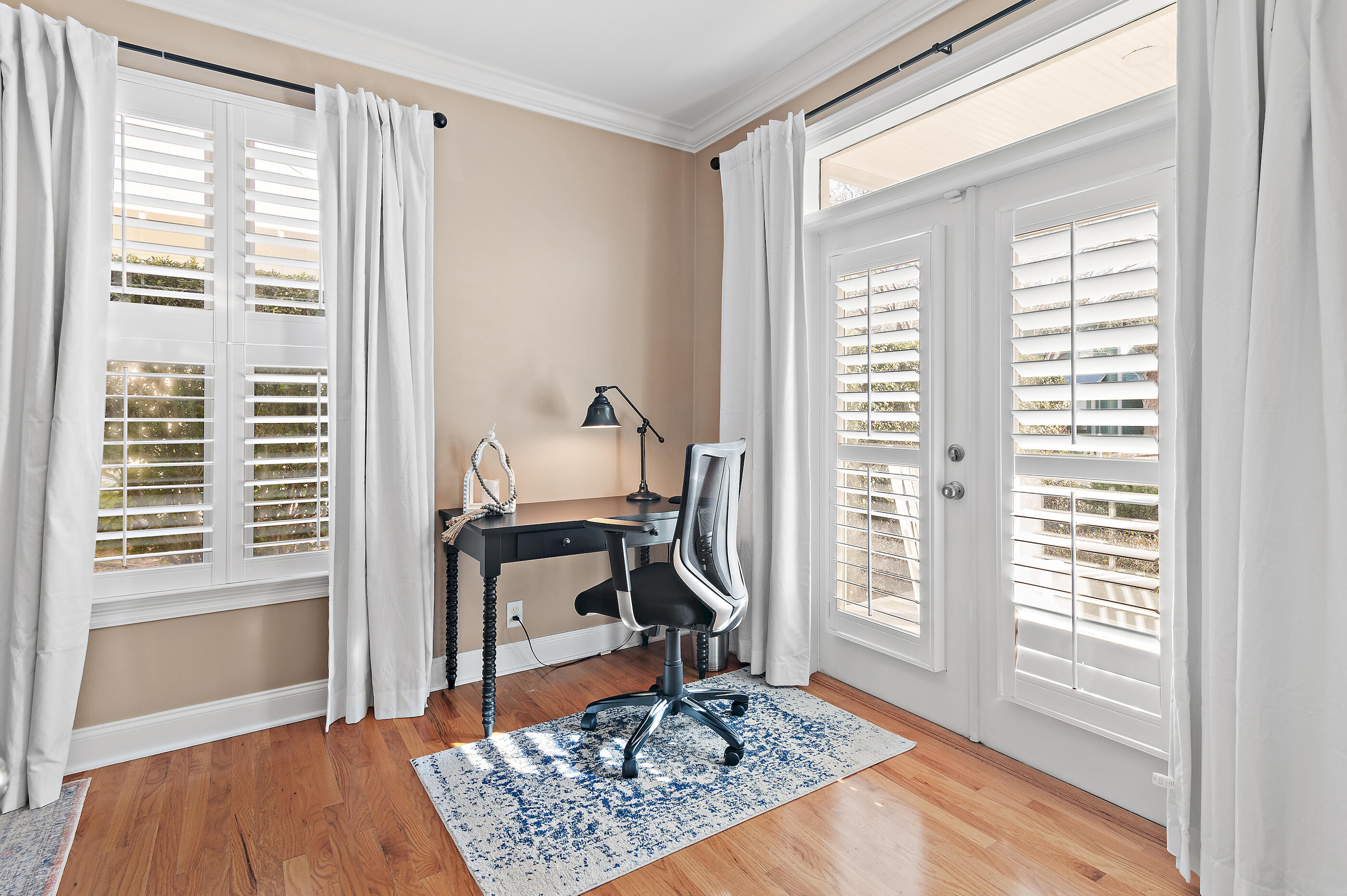 CRYSTAL LAKE  I - Residential