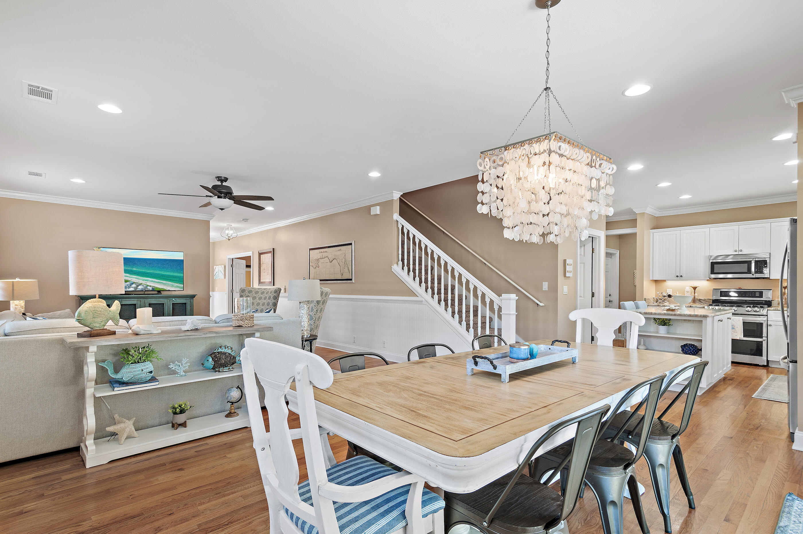 CRYSTAL LAKE  I - Residential