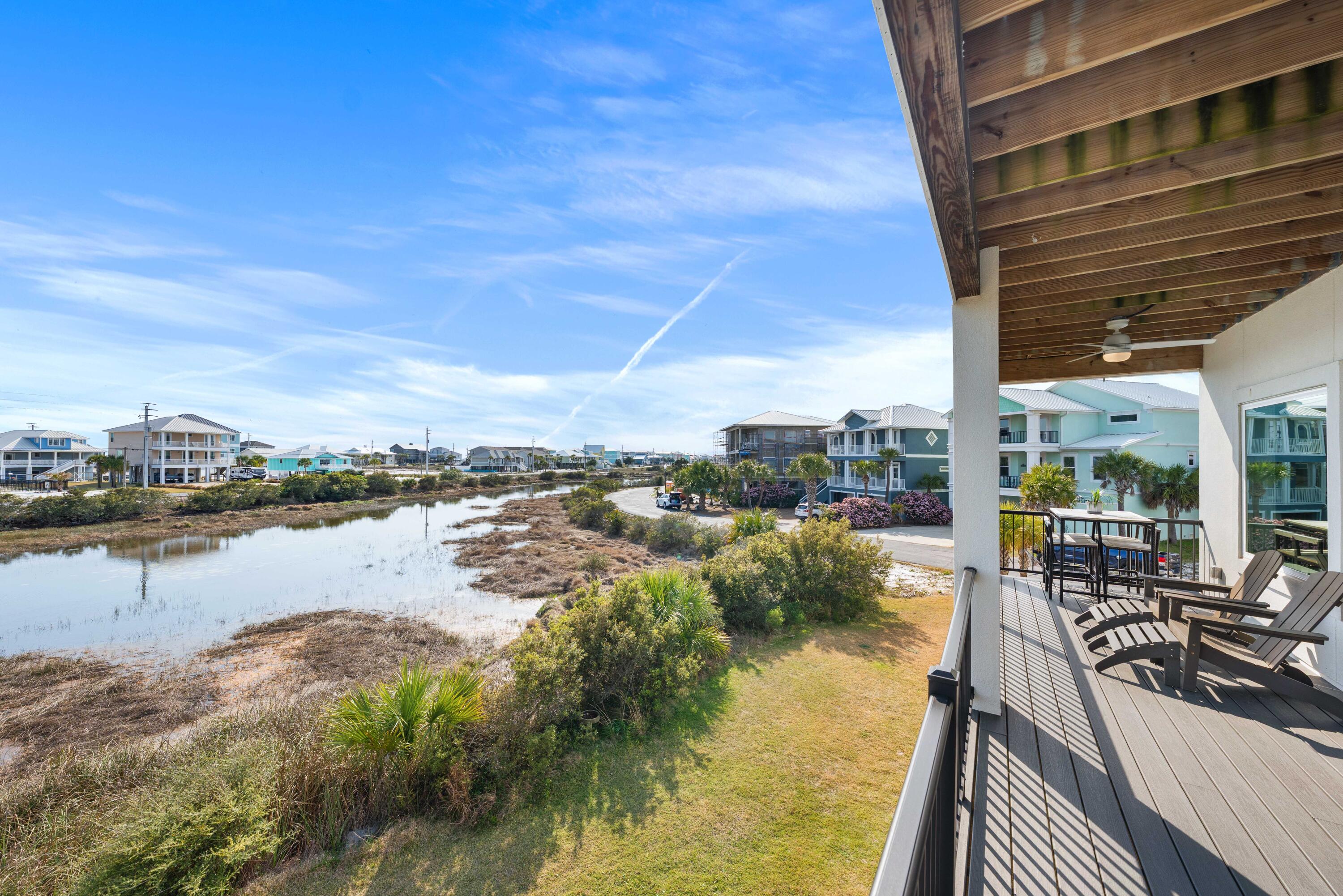 CARIBBEAN ISLES - Residential