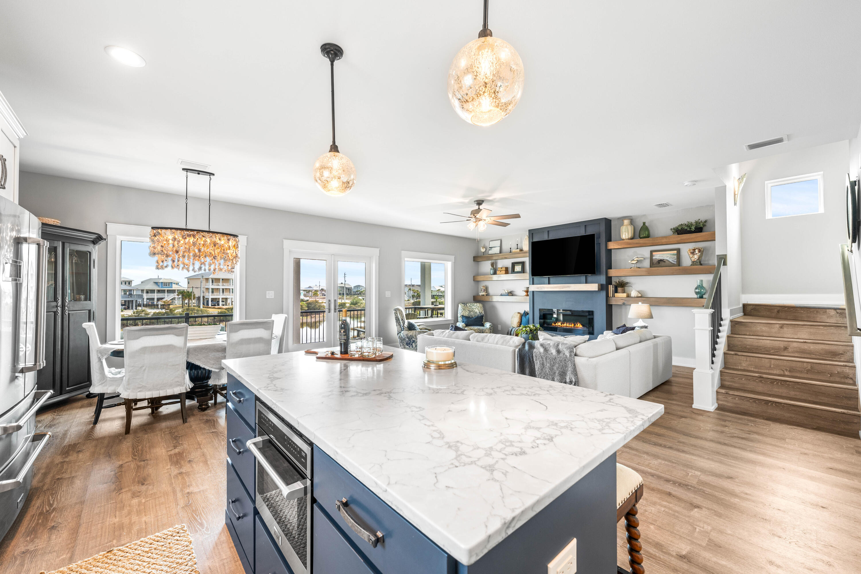 CARIBBEAN ISLES - Residential