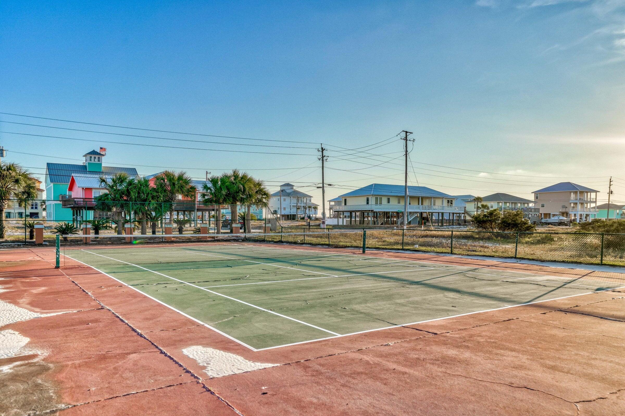 CARIBBEAN ISLES - Residential