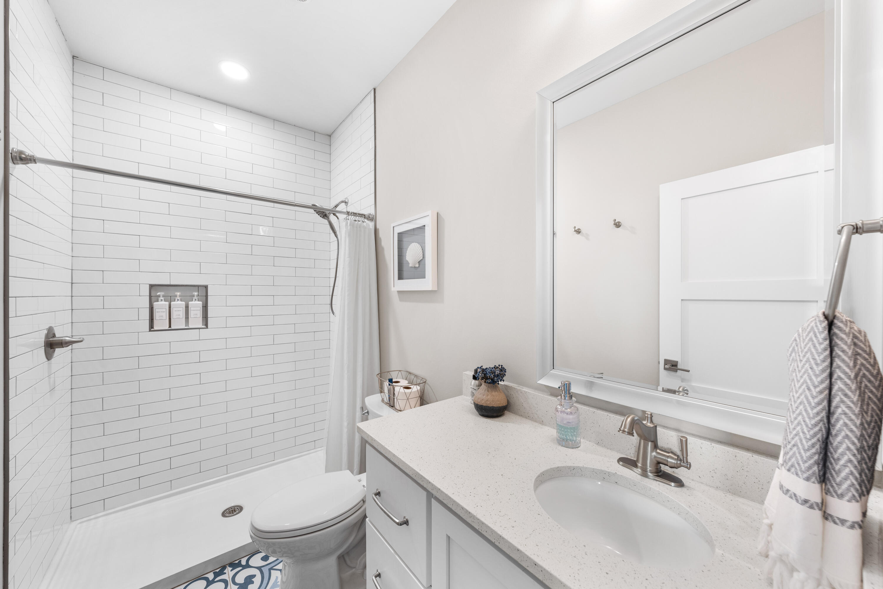 CARIBBEAN ISLES - Residential