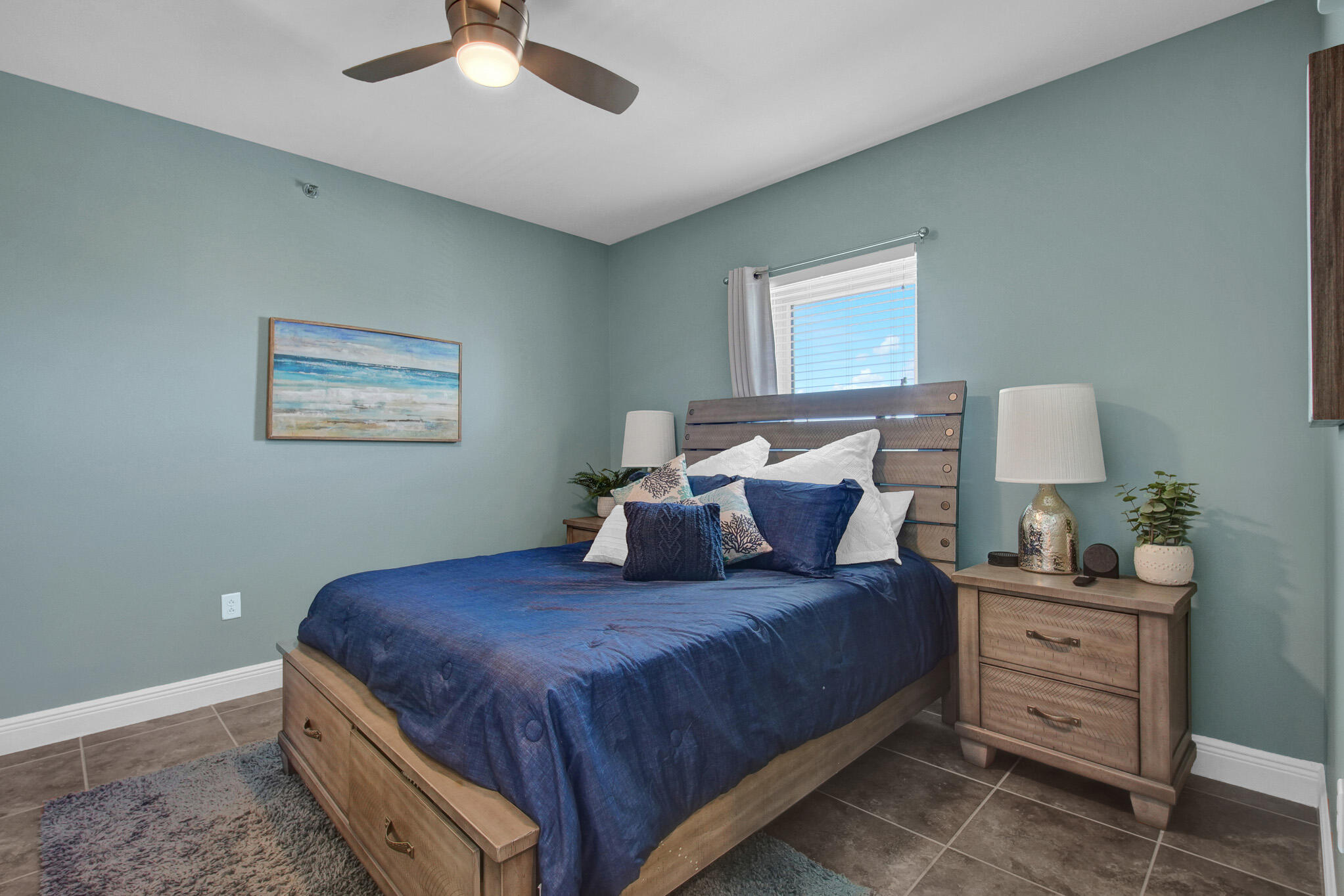 Sterling Breeze - Residential