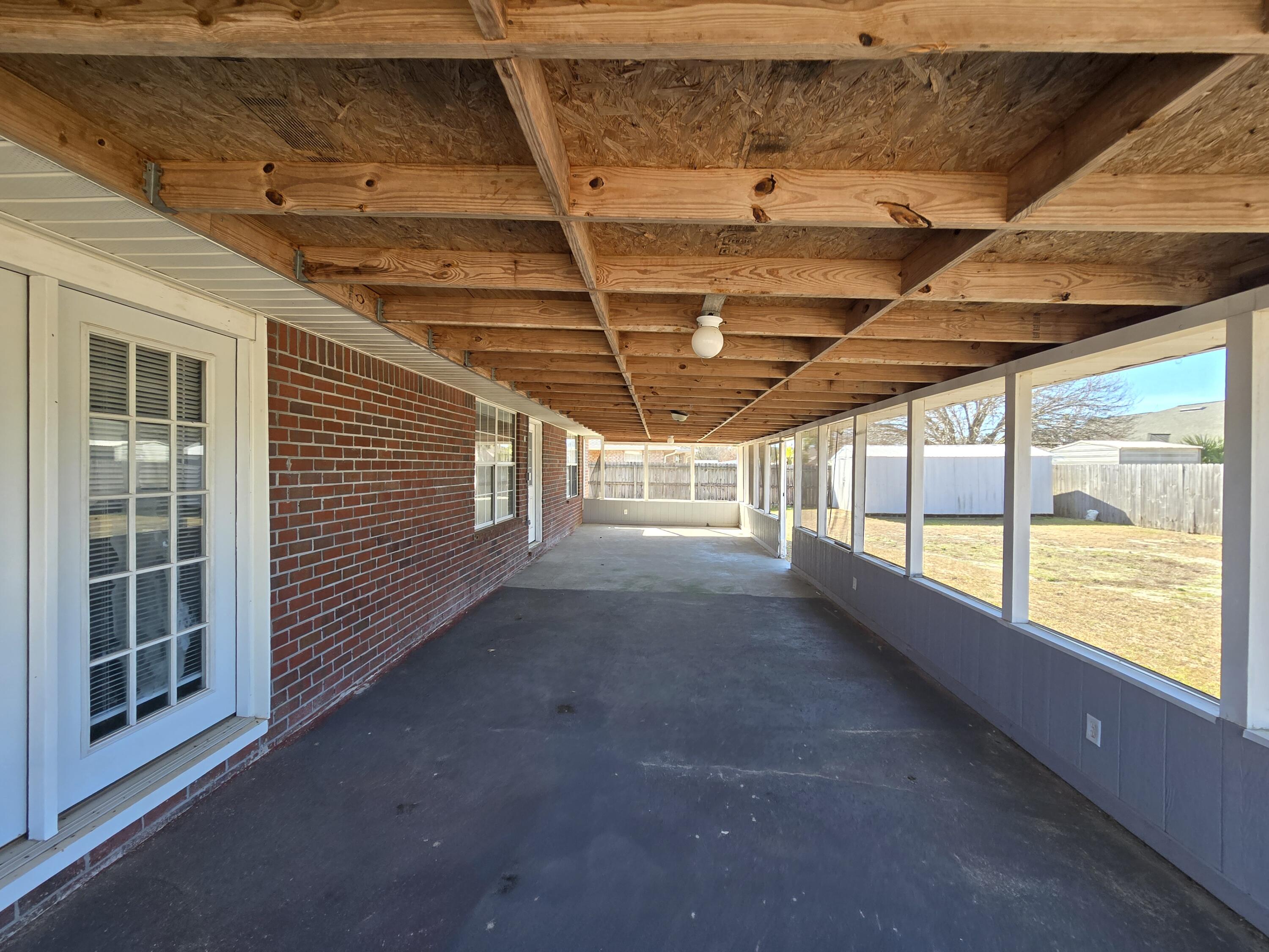 HAMPTON RIDGE ESTATES - Residential