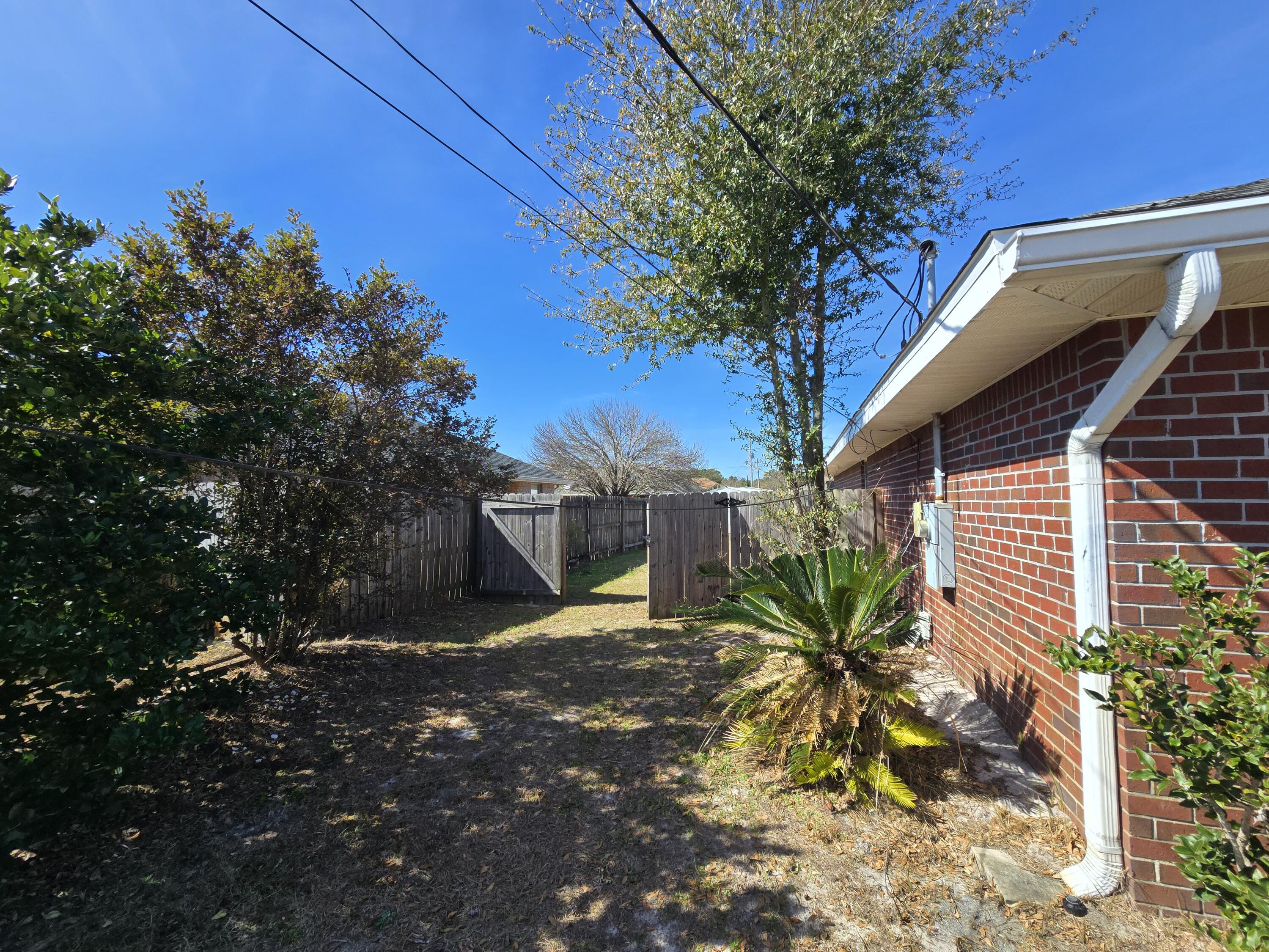 HAMPTON RIDGE ESTATES - Residential