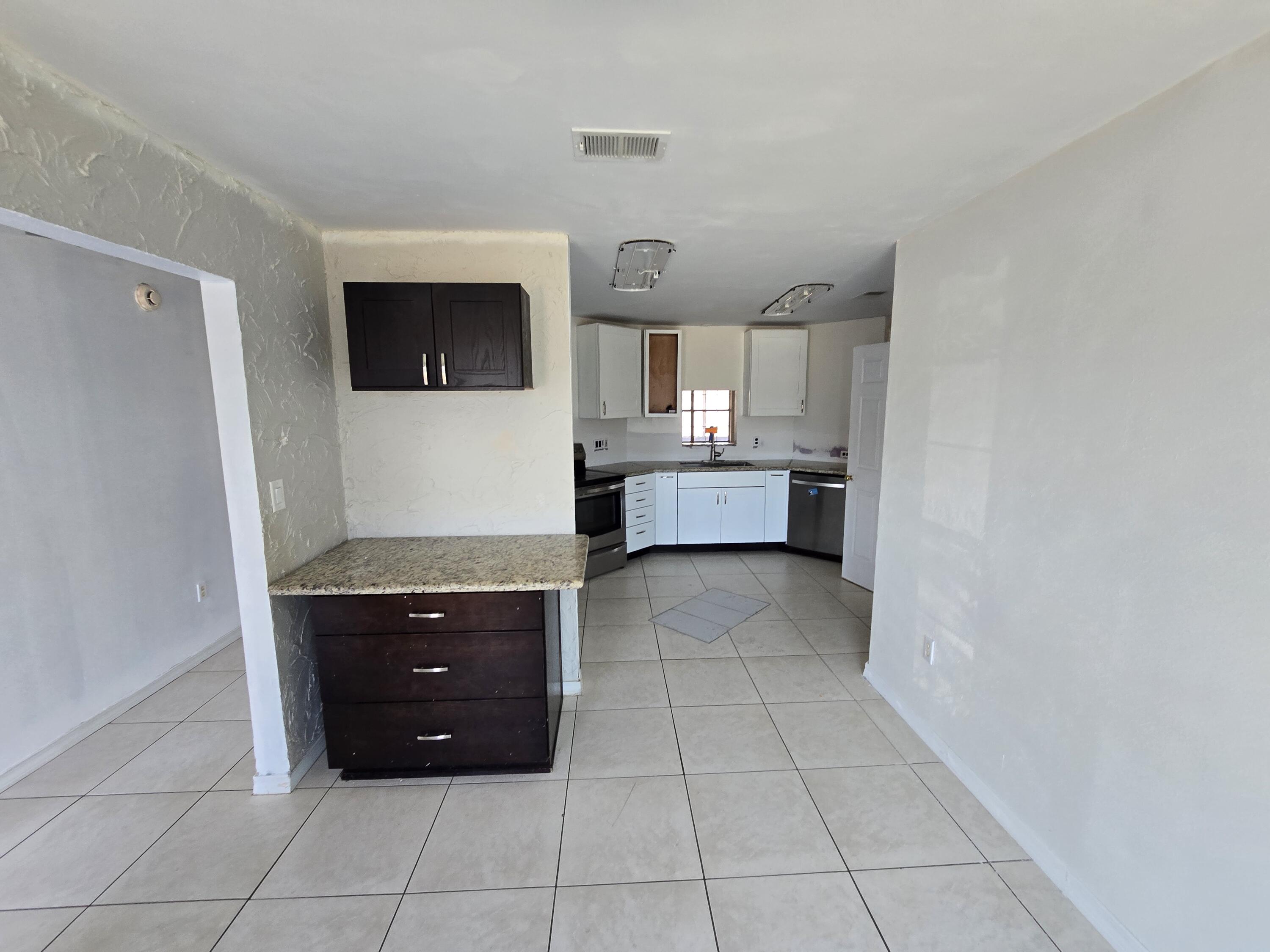 HAMPTON RIDGE ESTATES - Residential