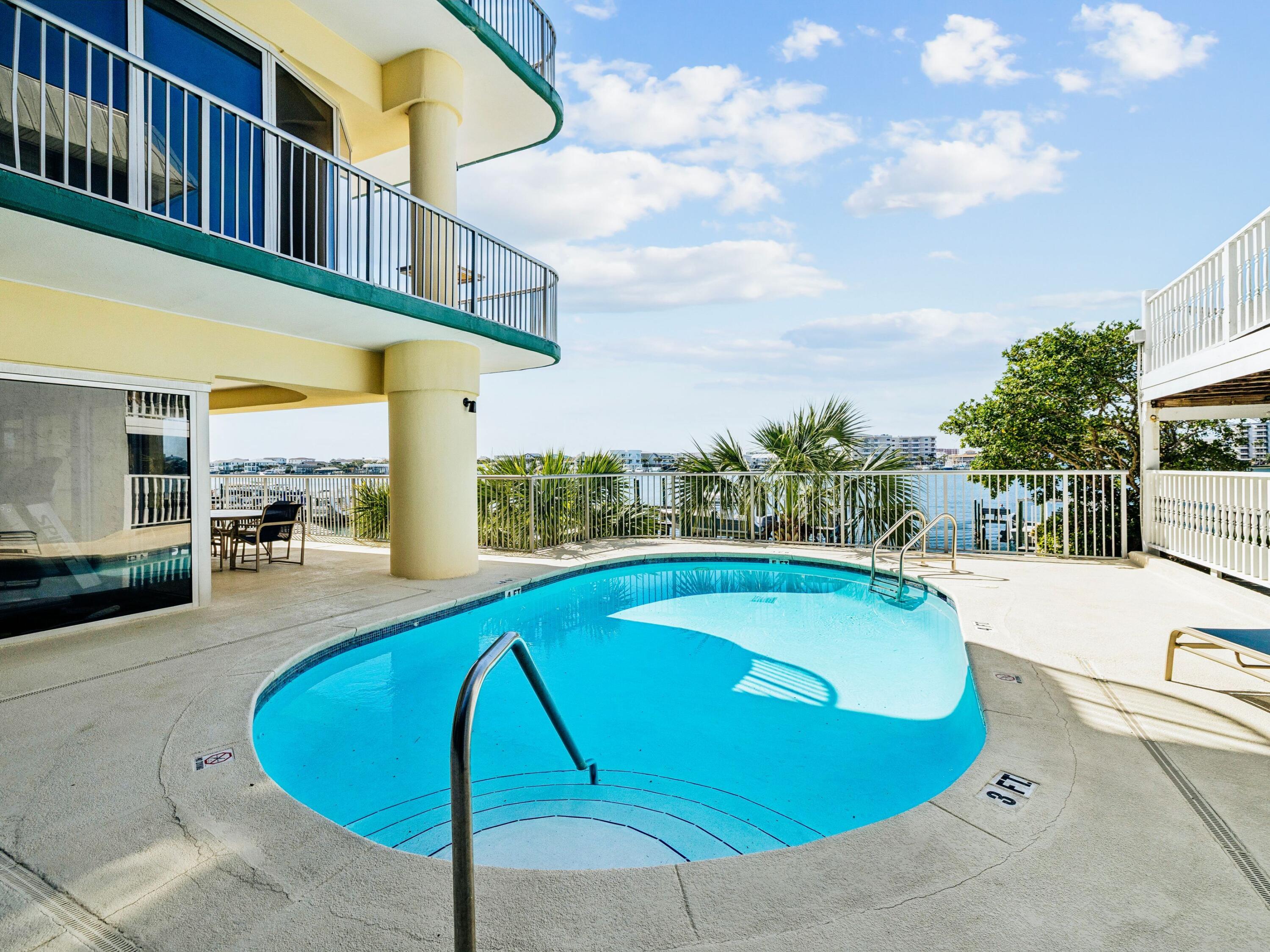 DESTIN HARBOR PLACE - Residential
