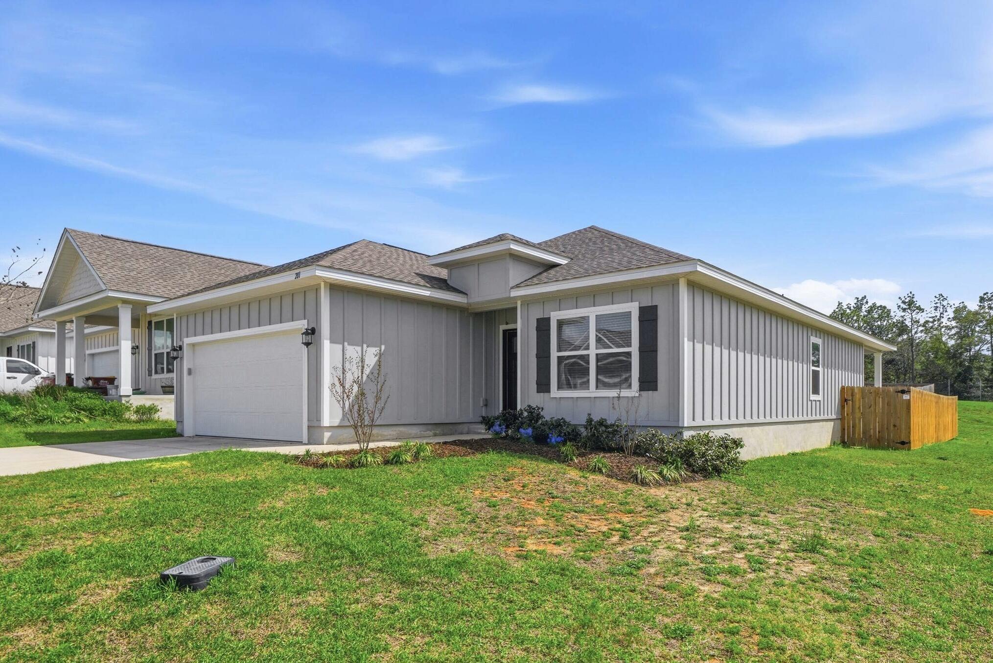 MAGNOLIA CREEK PHASE 1 - Residential