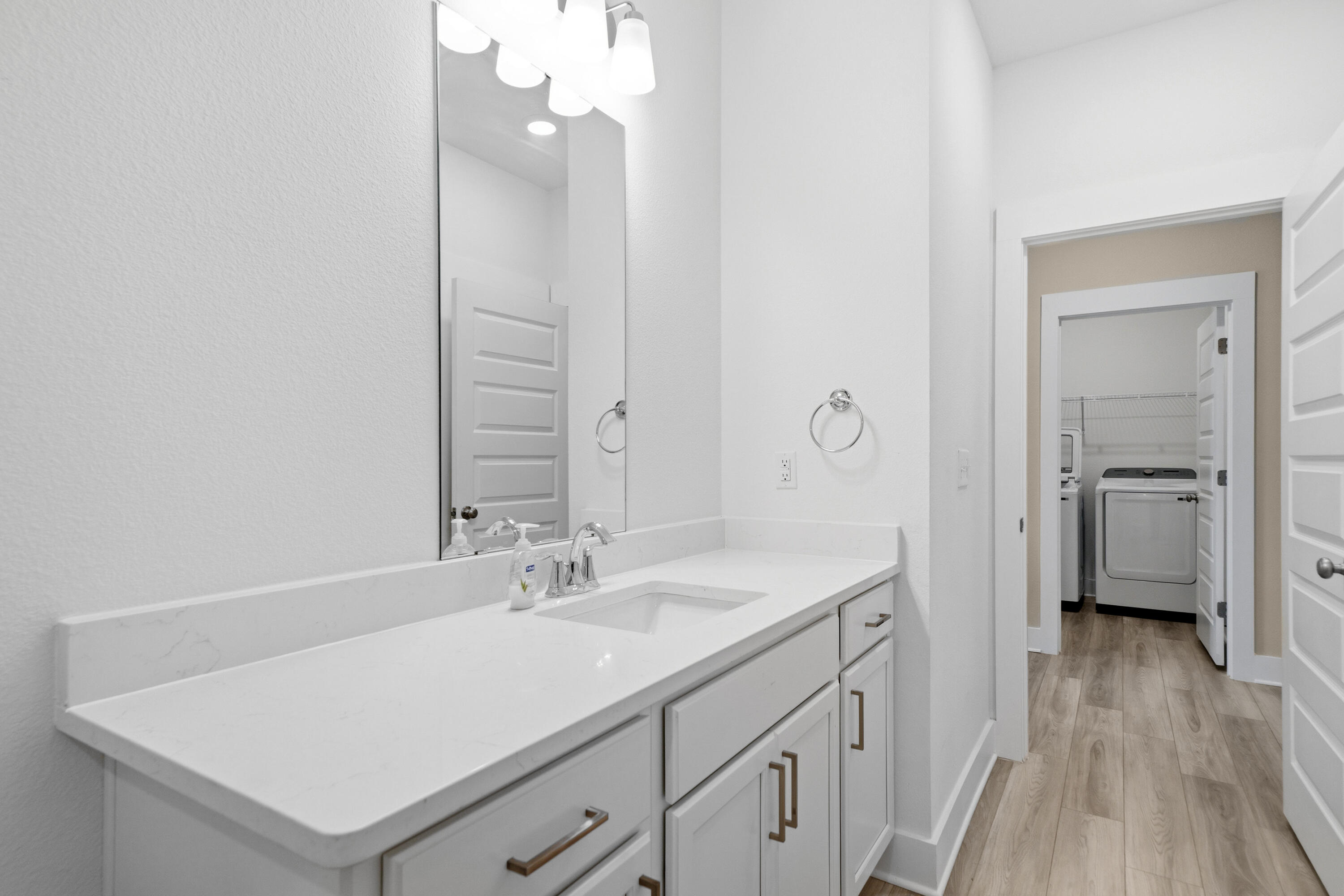 MAGNOLIA CREEK PHASE 1 - Residential
