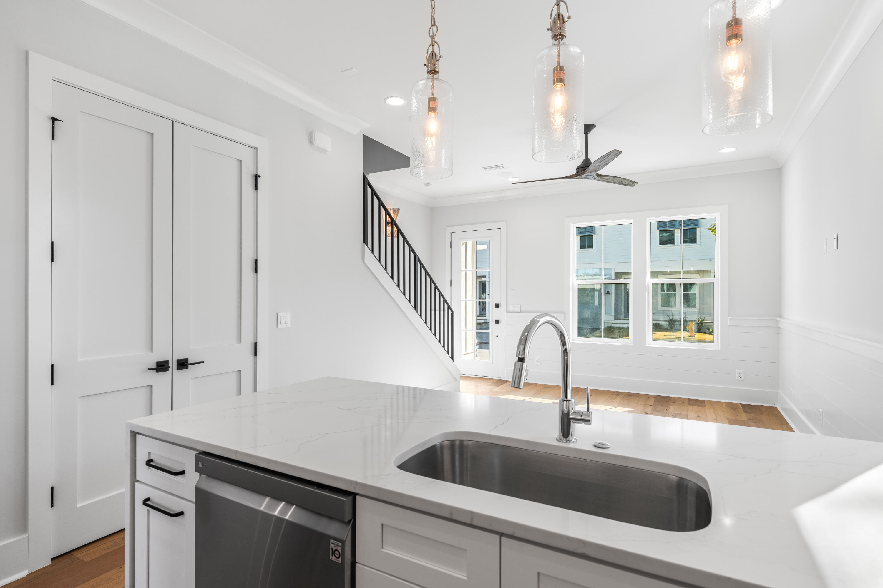 Century 393 - Residential Lease