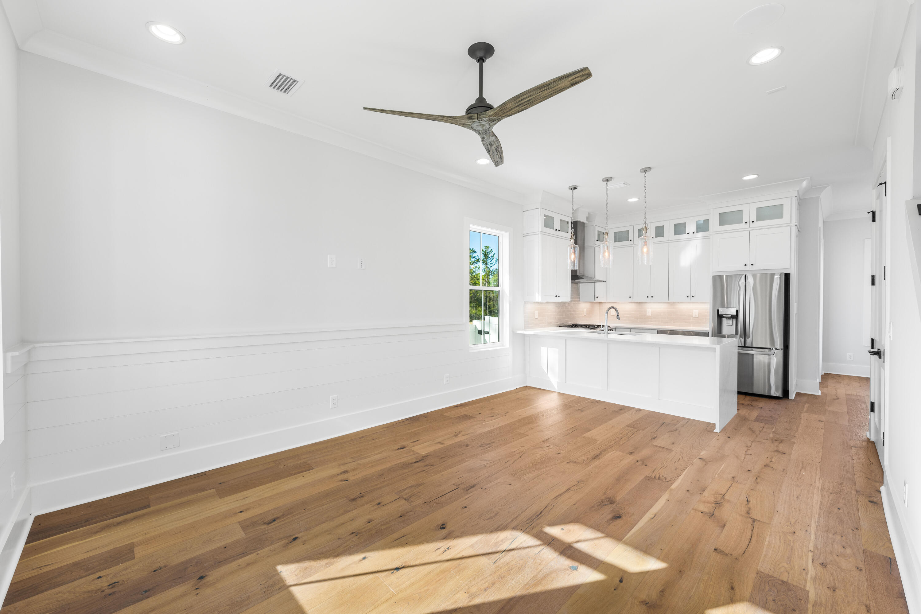 Century 393 - Residential Lease