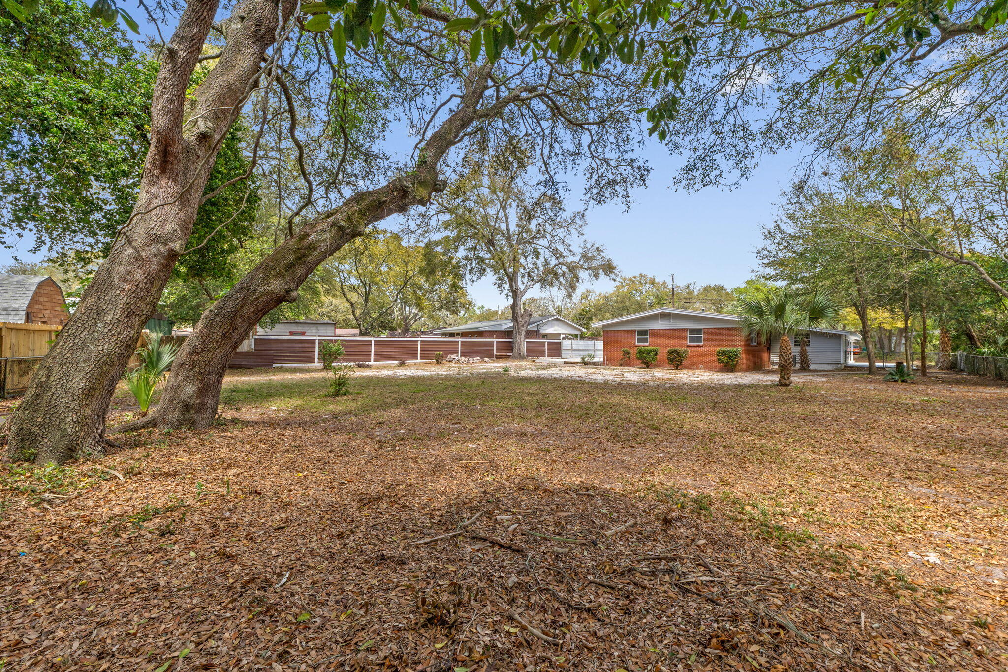 ROSEWOOD HOMES - Residential