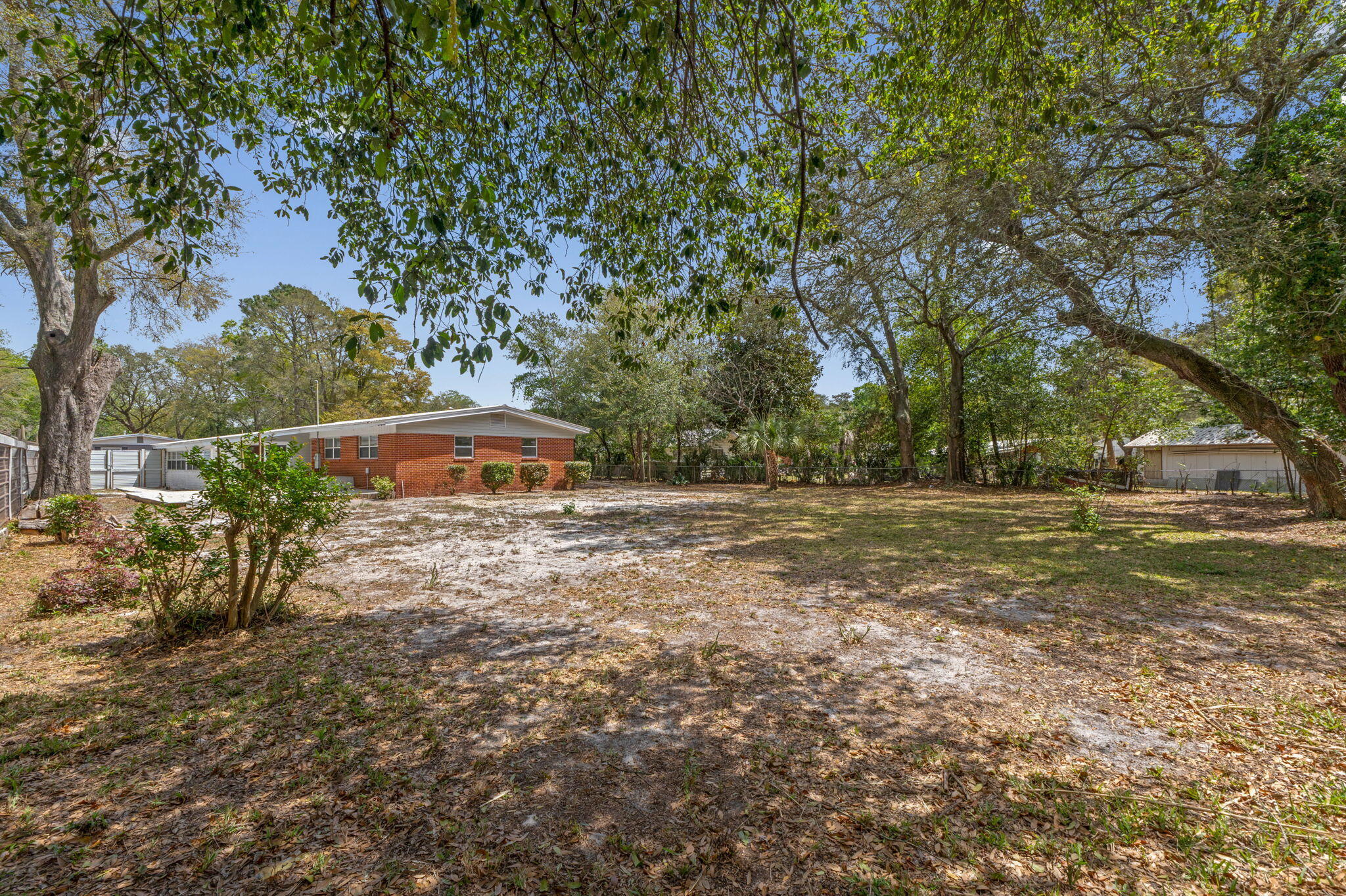 ROSEWOOD HOMES - Residential