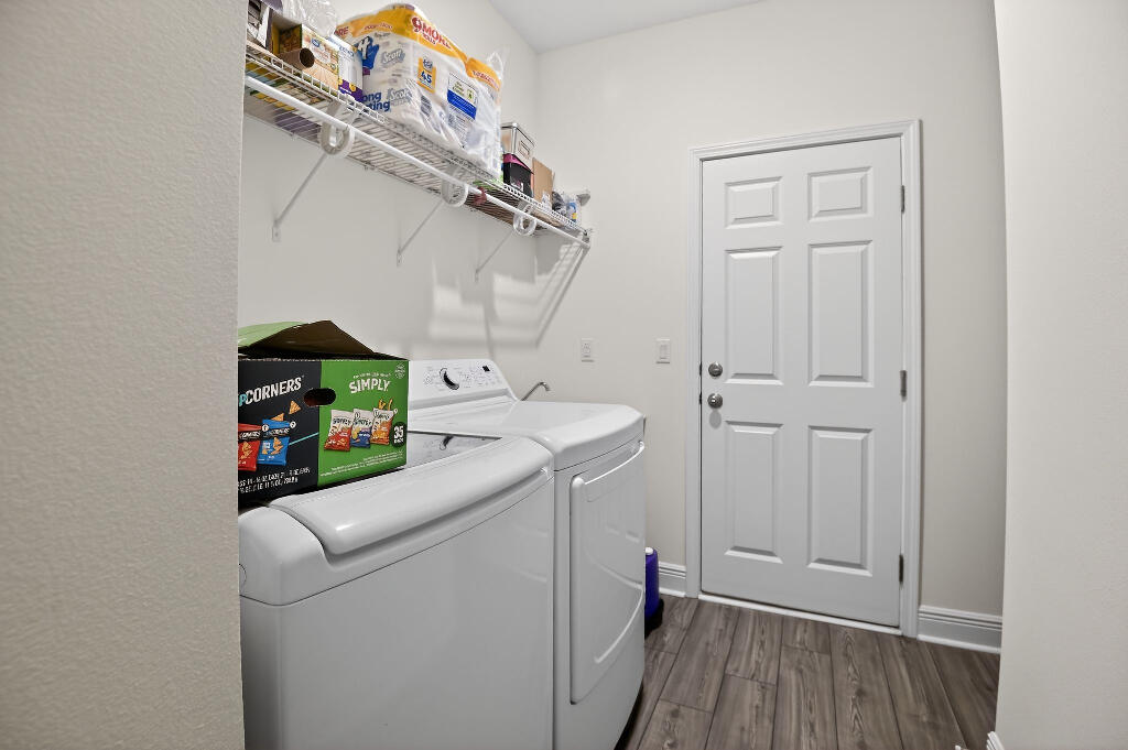 HAMMOCK BAY - Residential