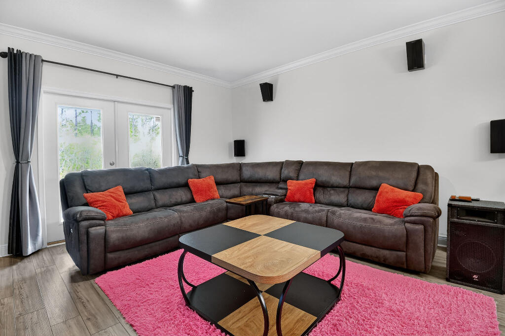 HAMMOCK BAY - Residential