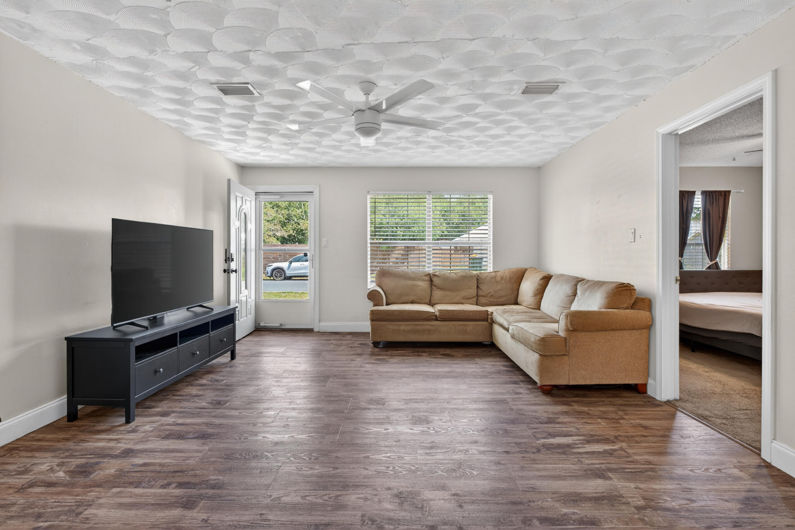 MILLS LANDING - Residential