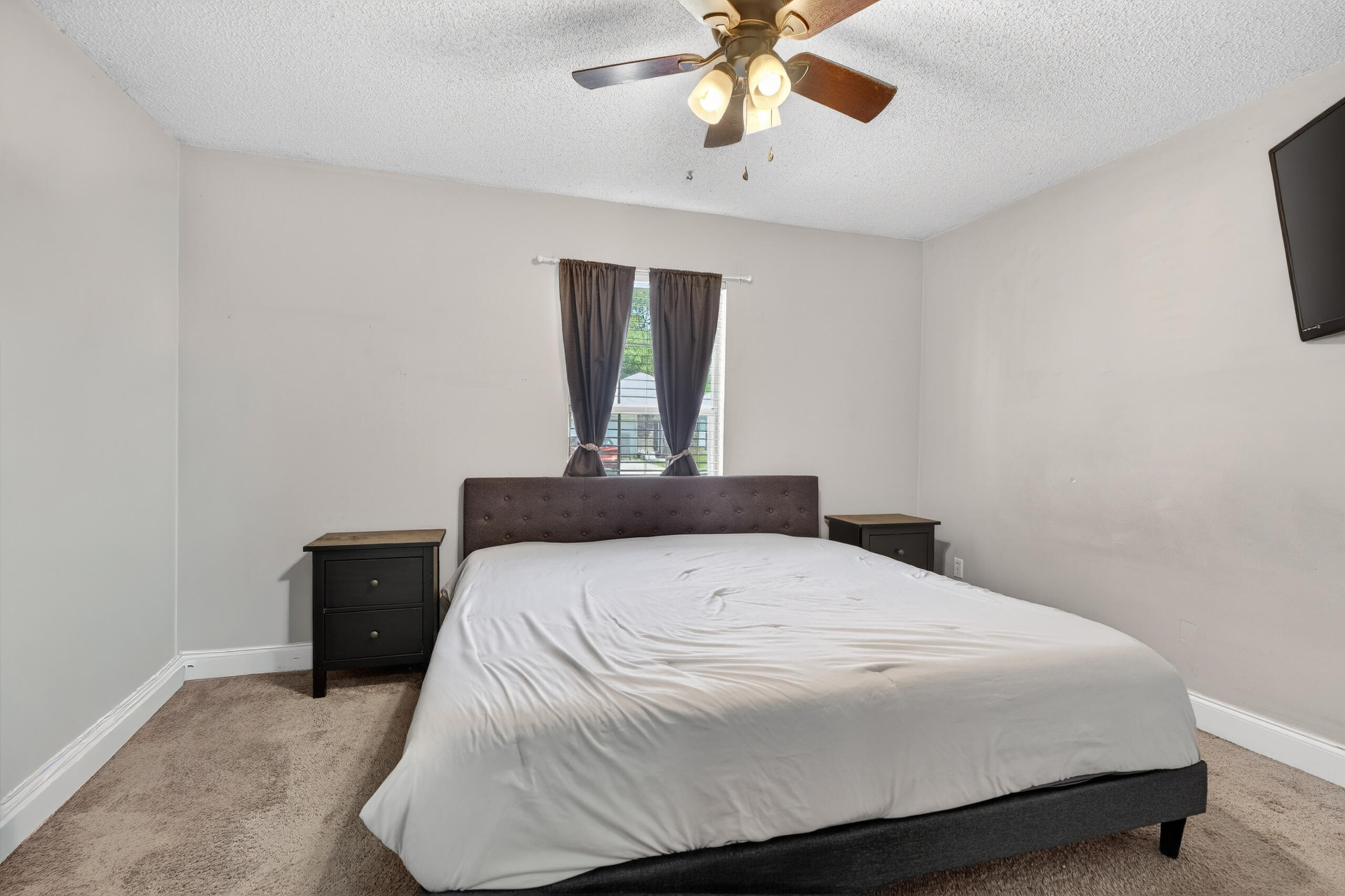 MILLS LANDING - Residential