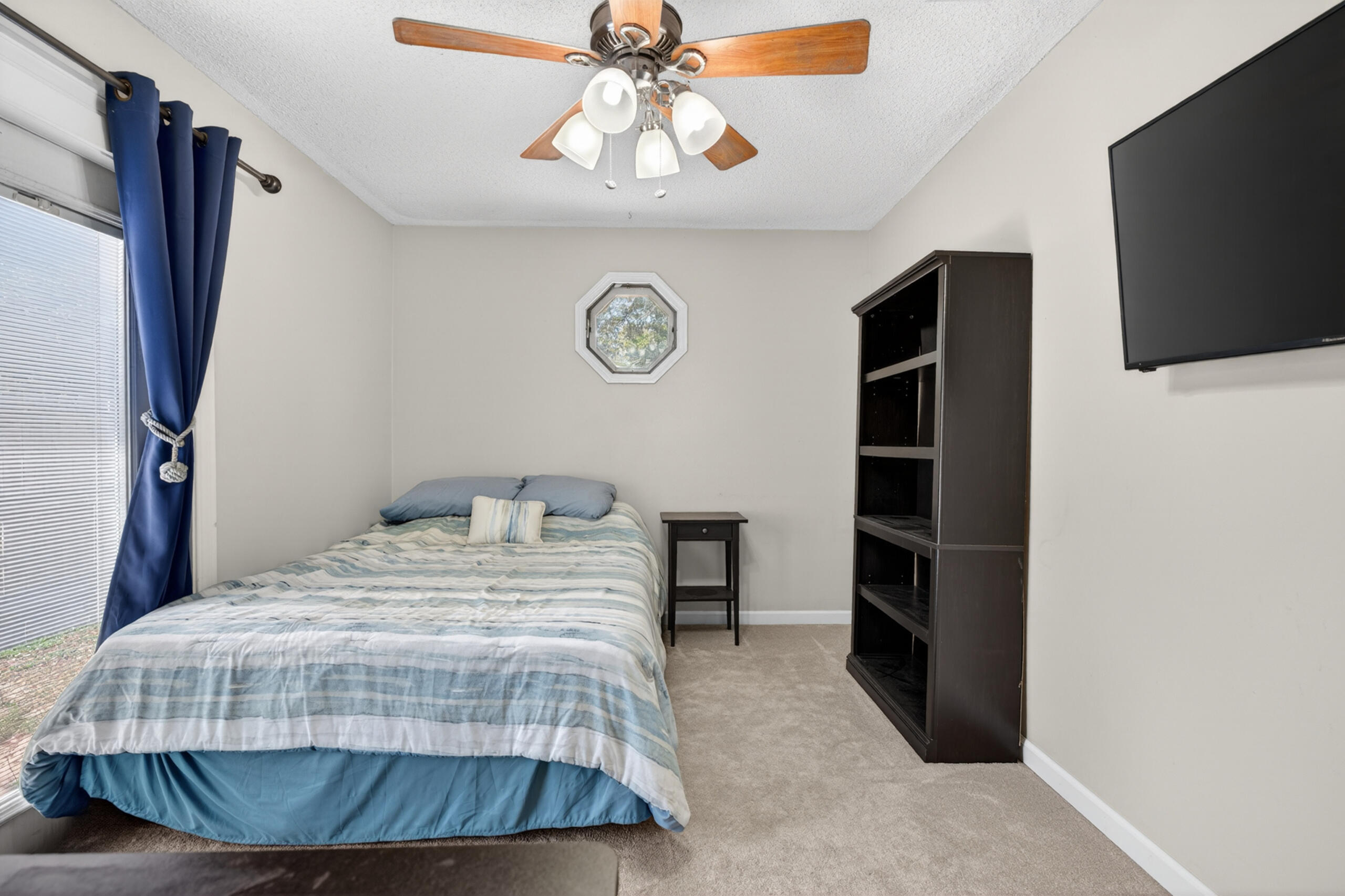 MILLS LANDING - Residential