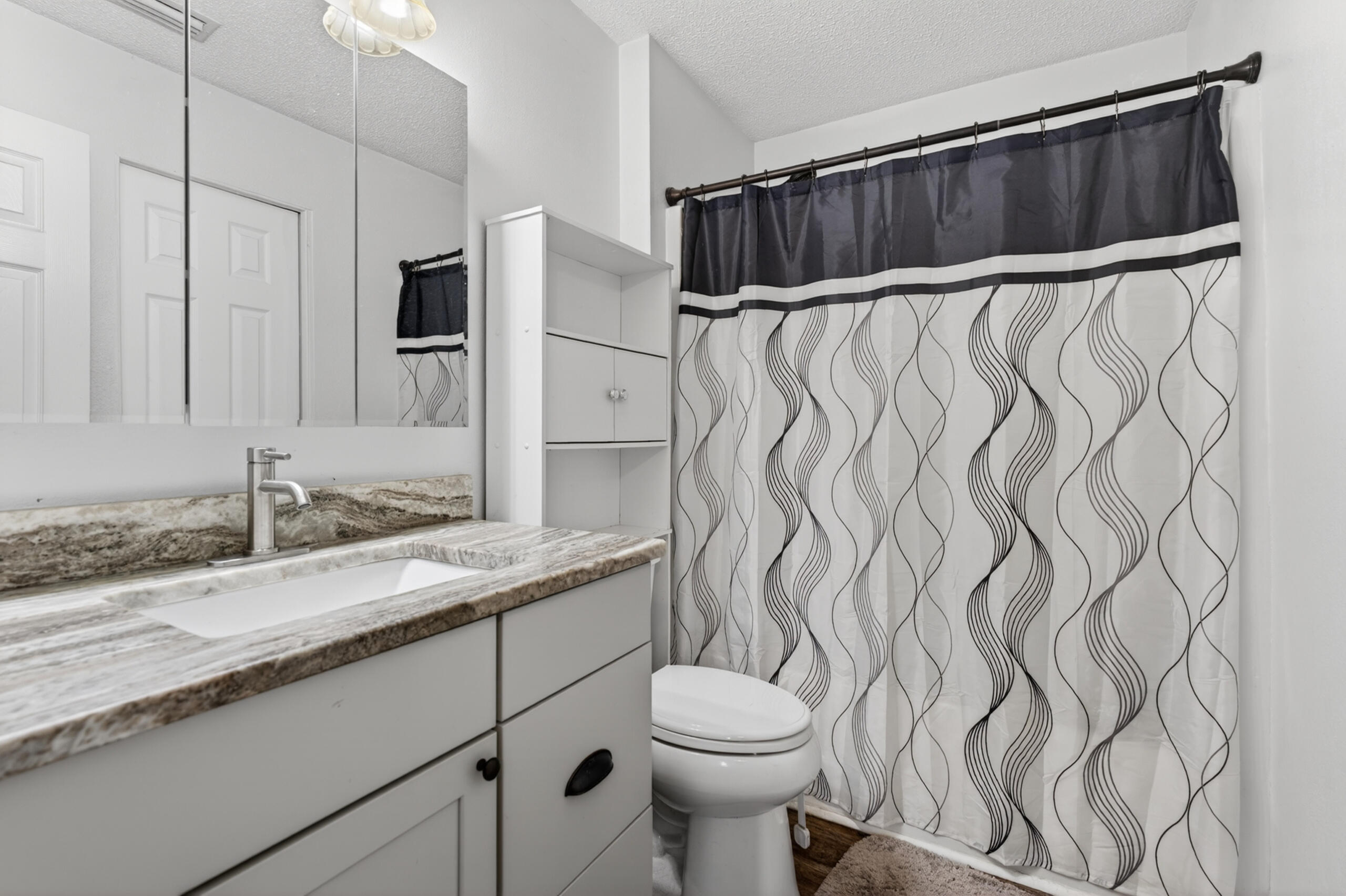 MILLS LANDING - Residential