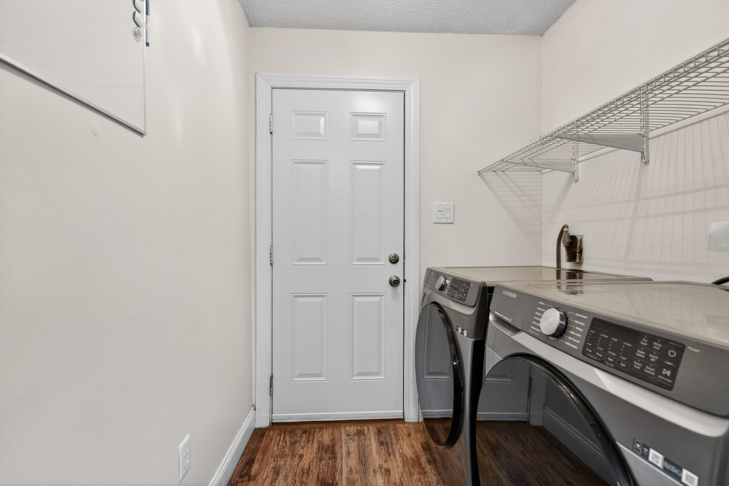 MILLS LANDING - Residential