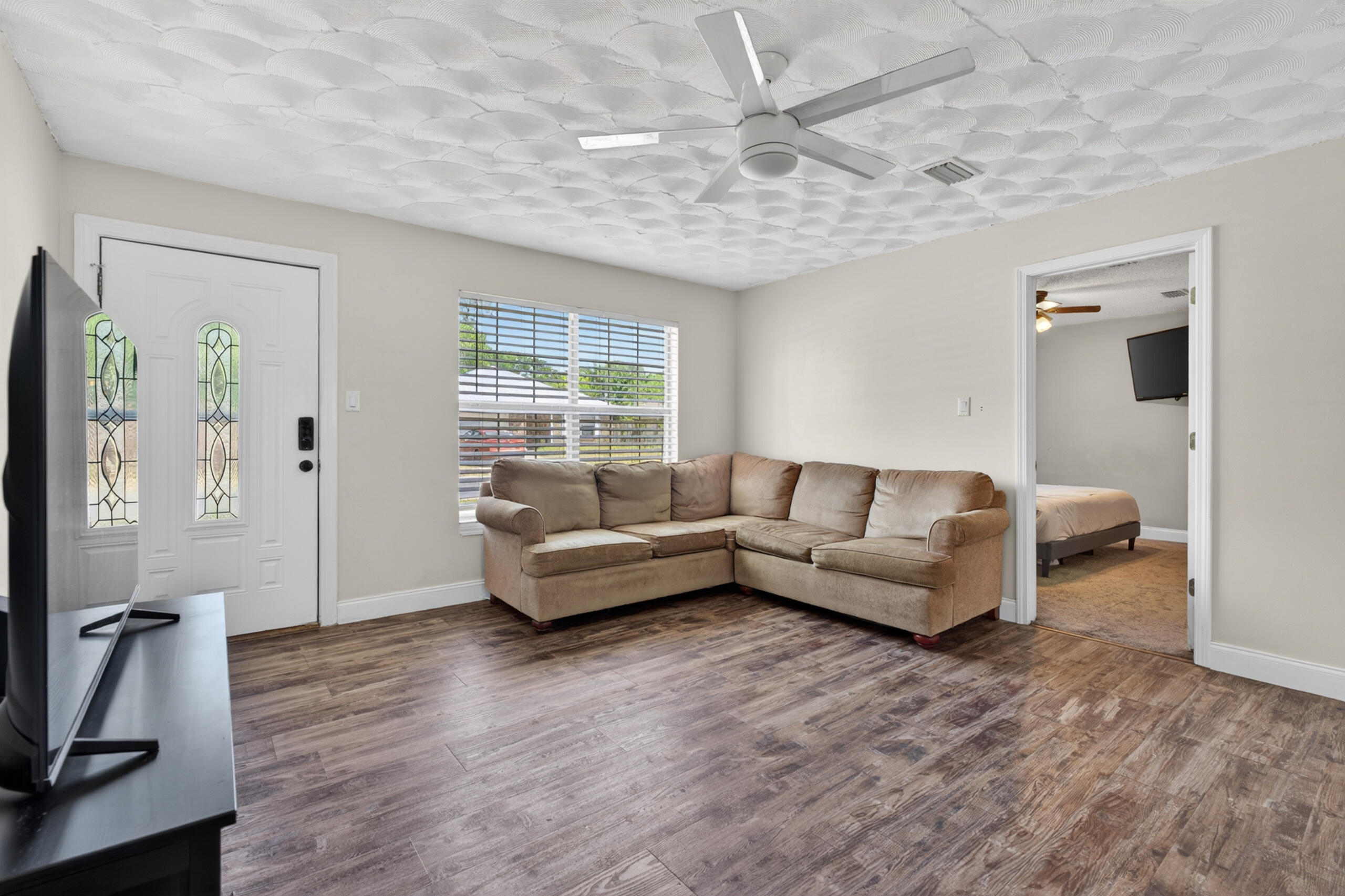 MILLS LANDING - Residential