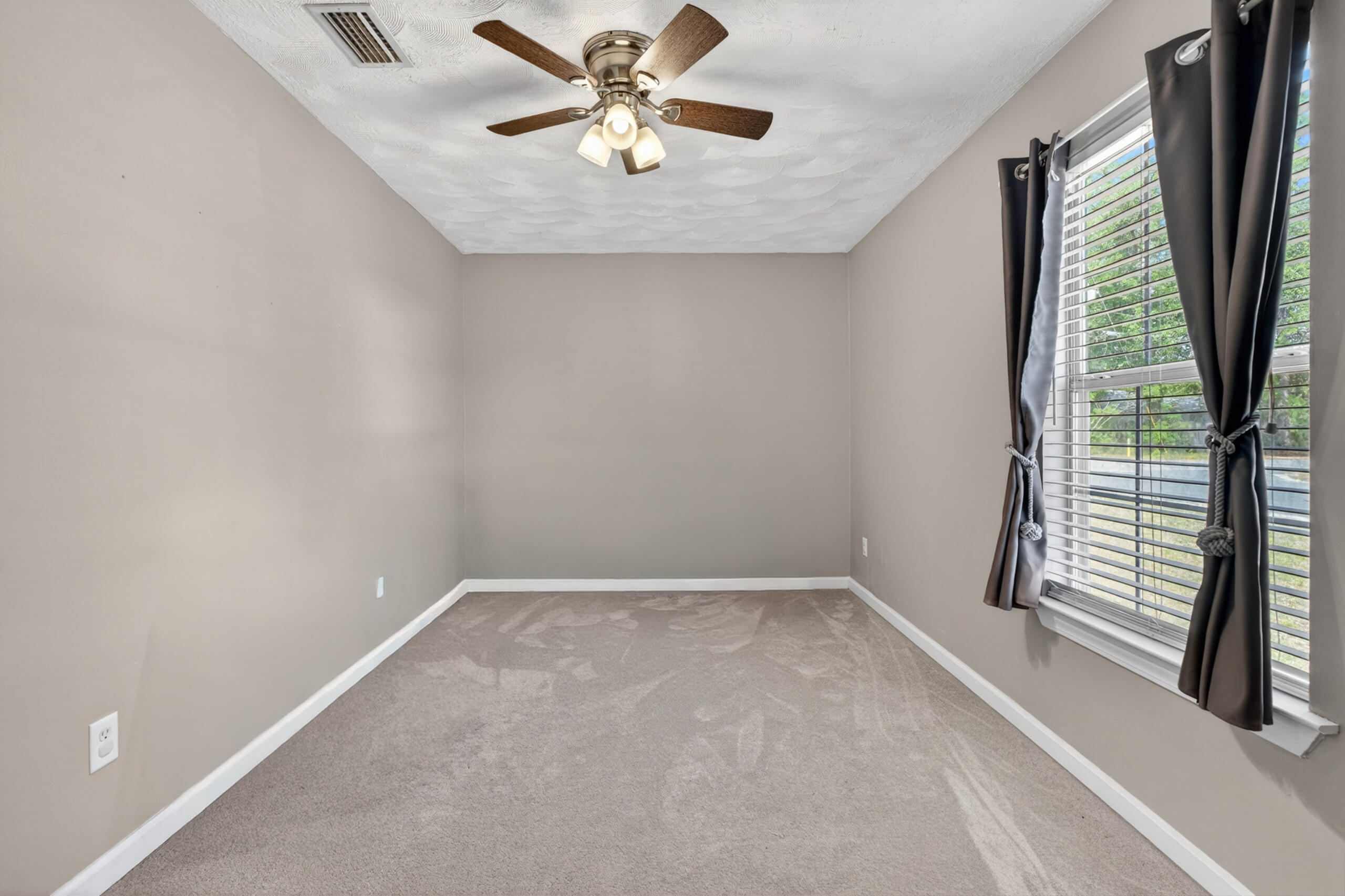 MILLS LANDING - Residential