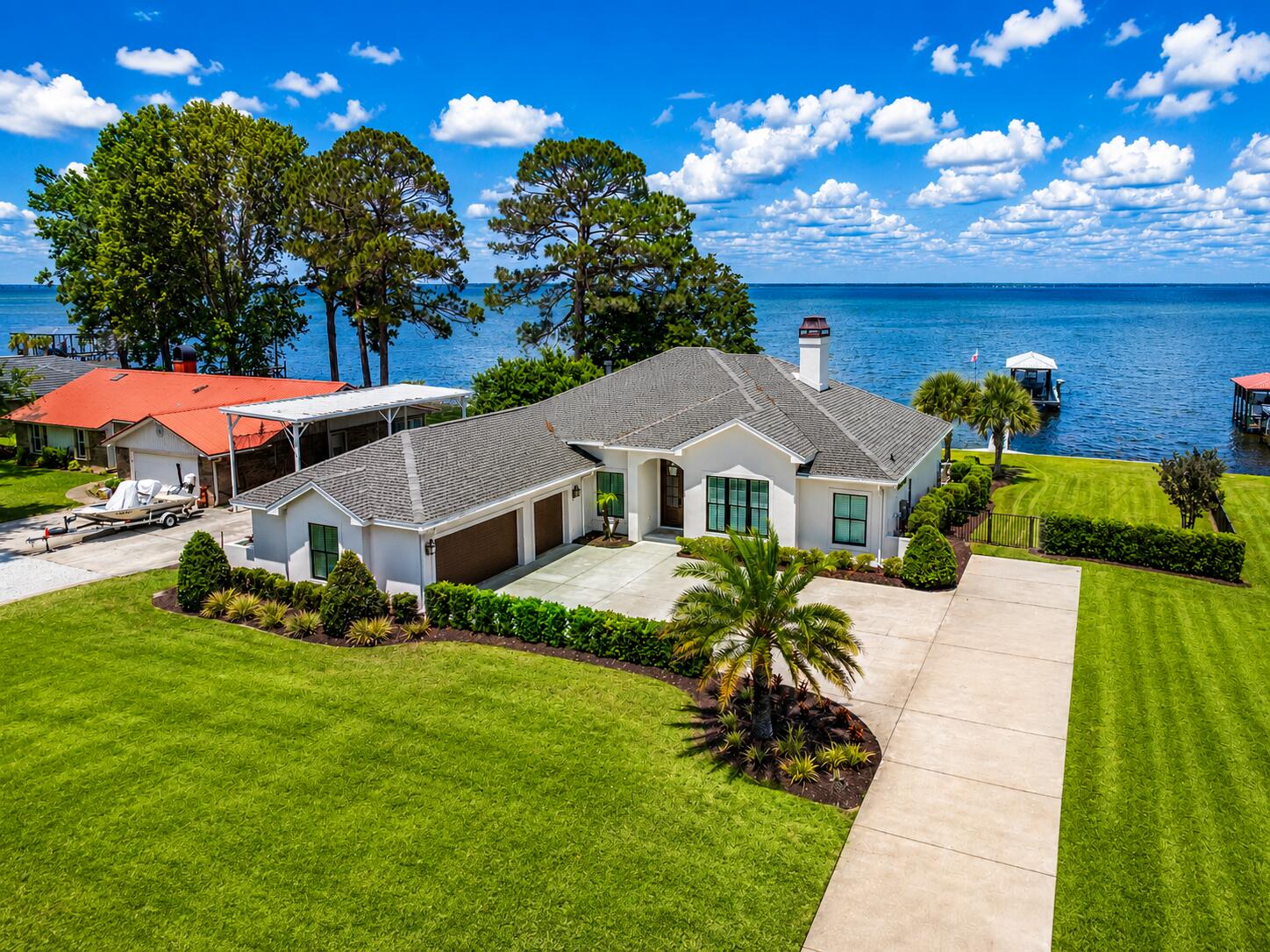 HOLIDAY SHORES ESTATES 1ST ADDN - Residential