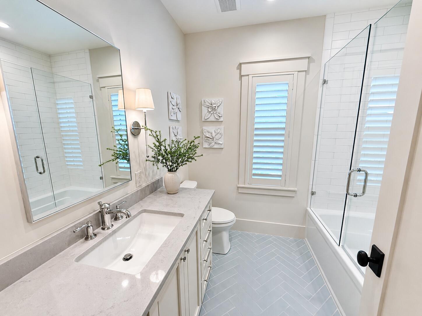 HOLIDAY SHORES ESTATES 1ST ADDN - Residential