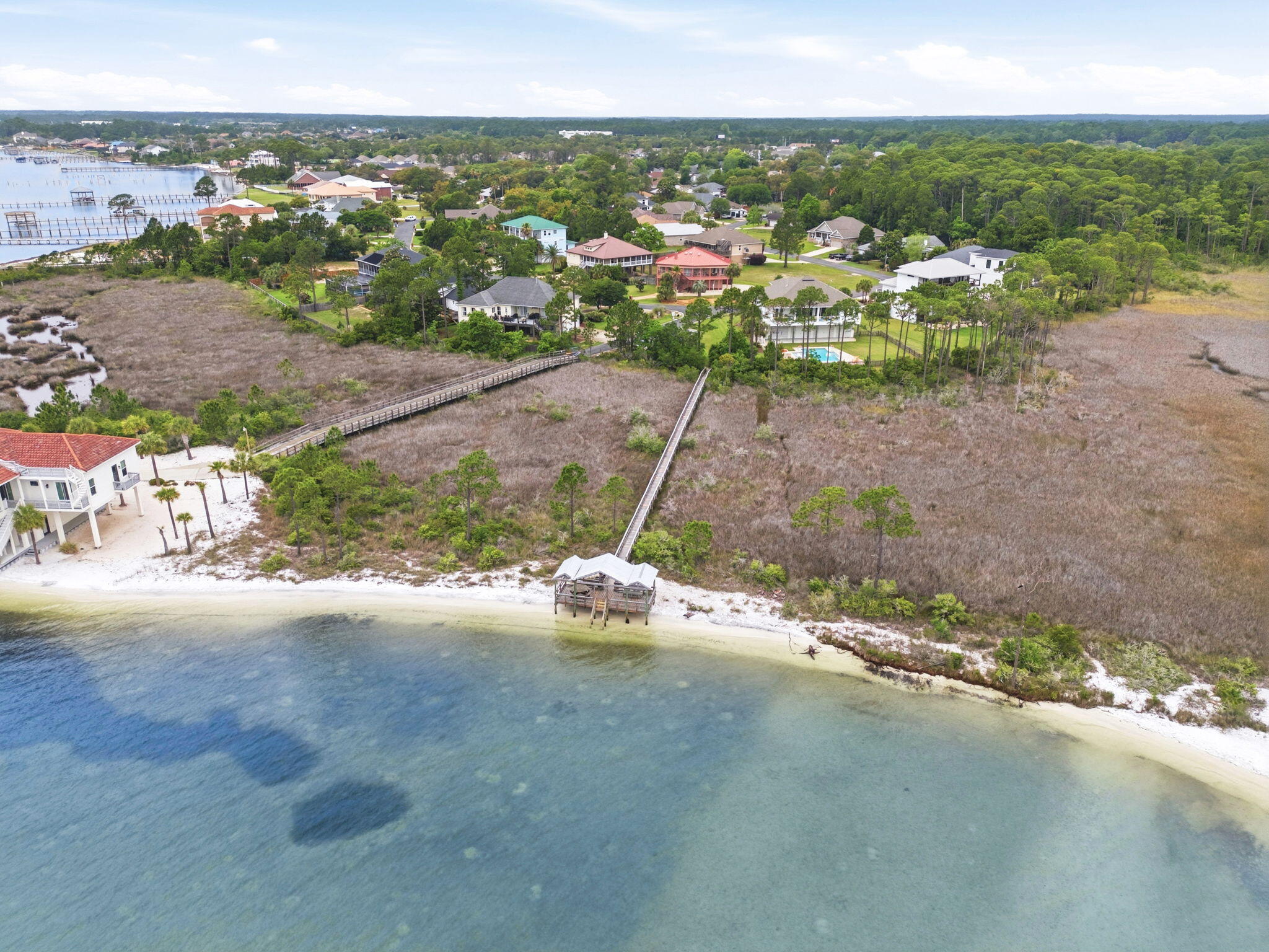 BISCAYNE POINTE - Residential