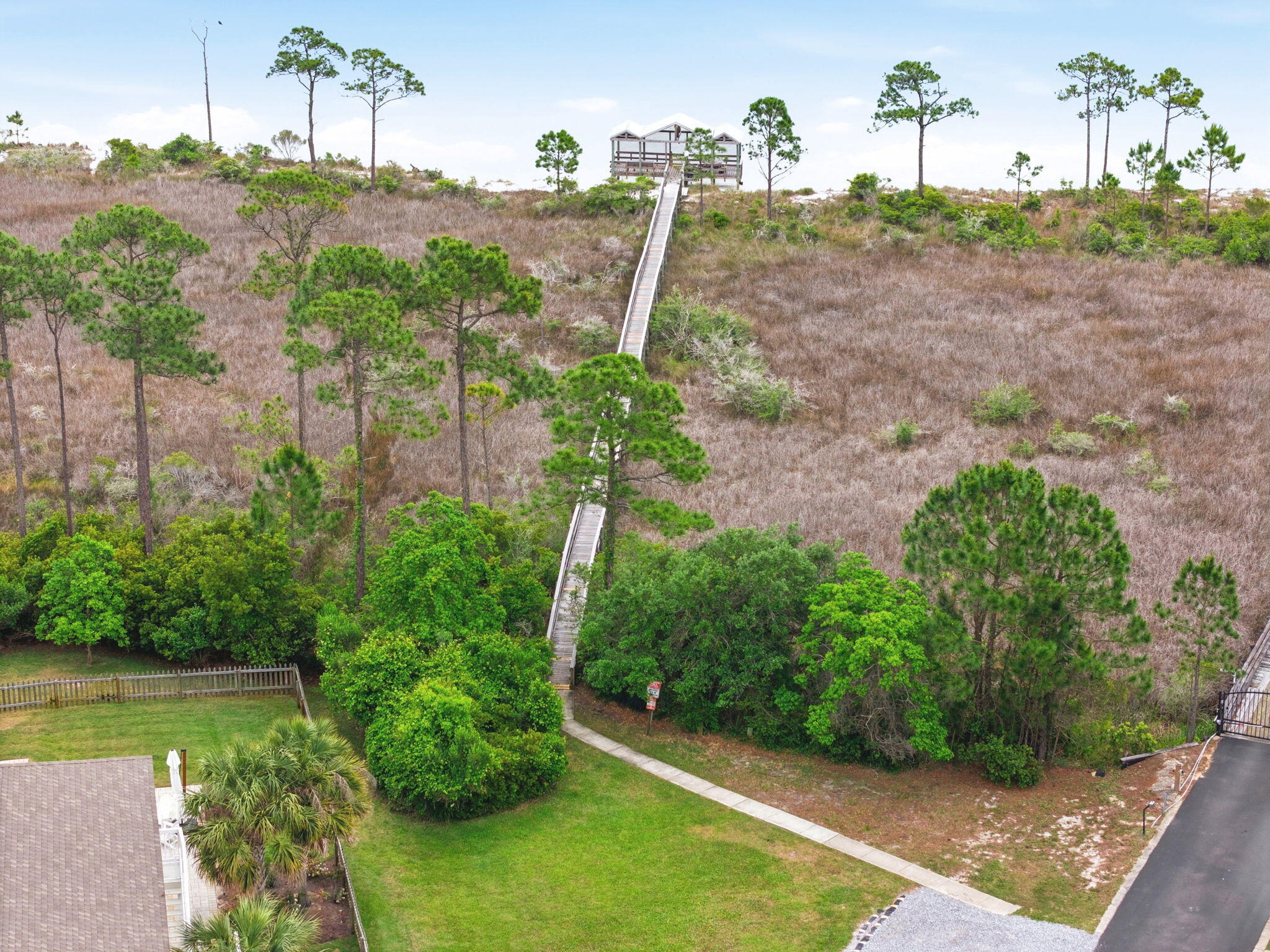 BISCAYNE POINTE - Residential
