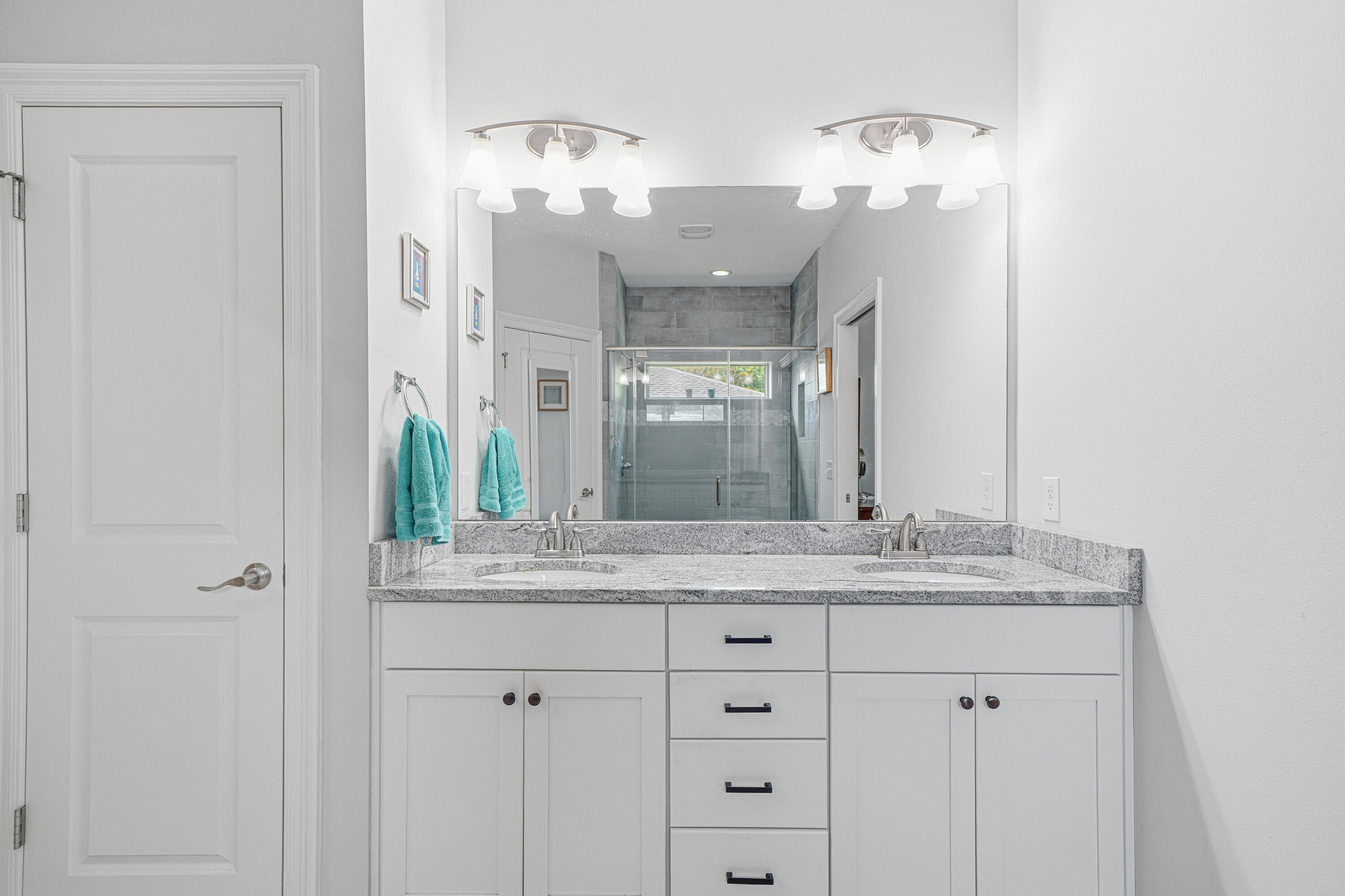 BAYSIDE - Residential