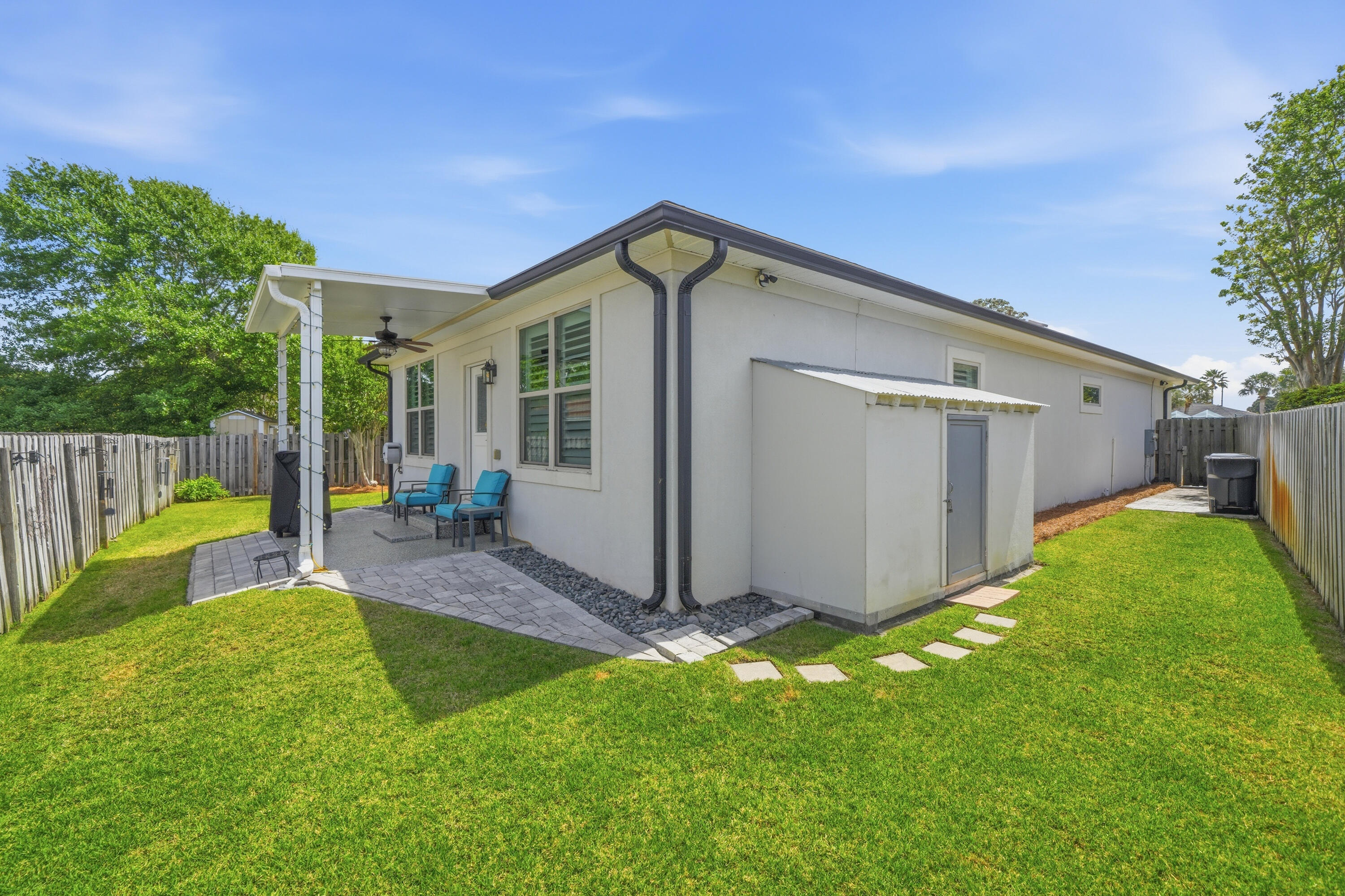 BAYSIDE - Residential