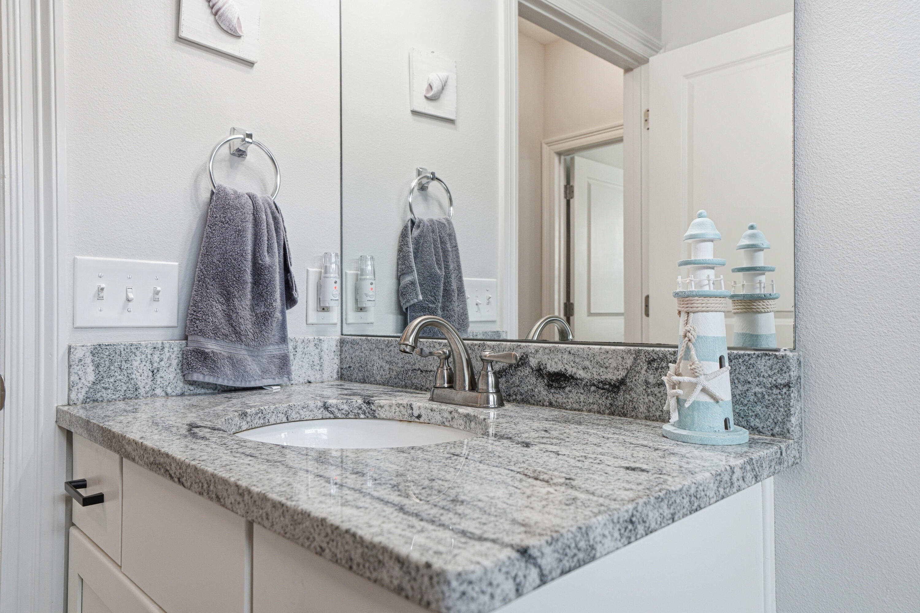 BAYSIDE - Residential