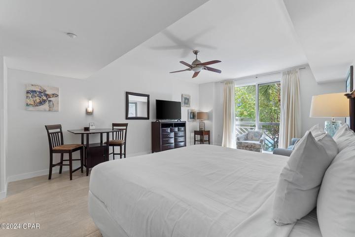 BAHIA CONDO - Residential