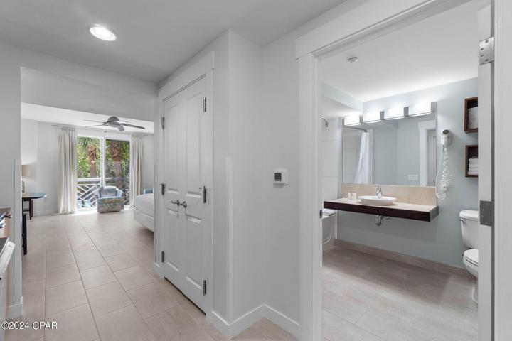 BAHIA CONDO - Residential